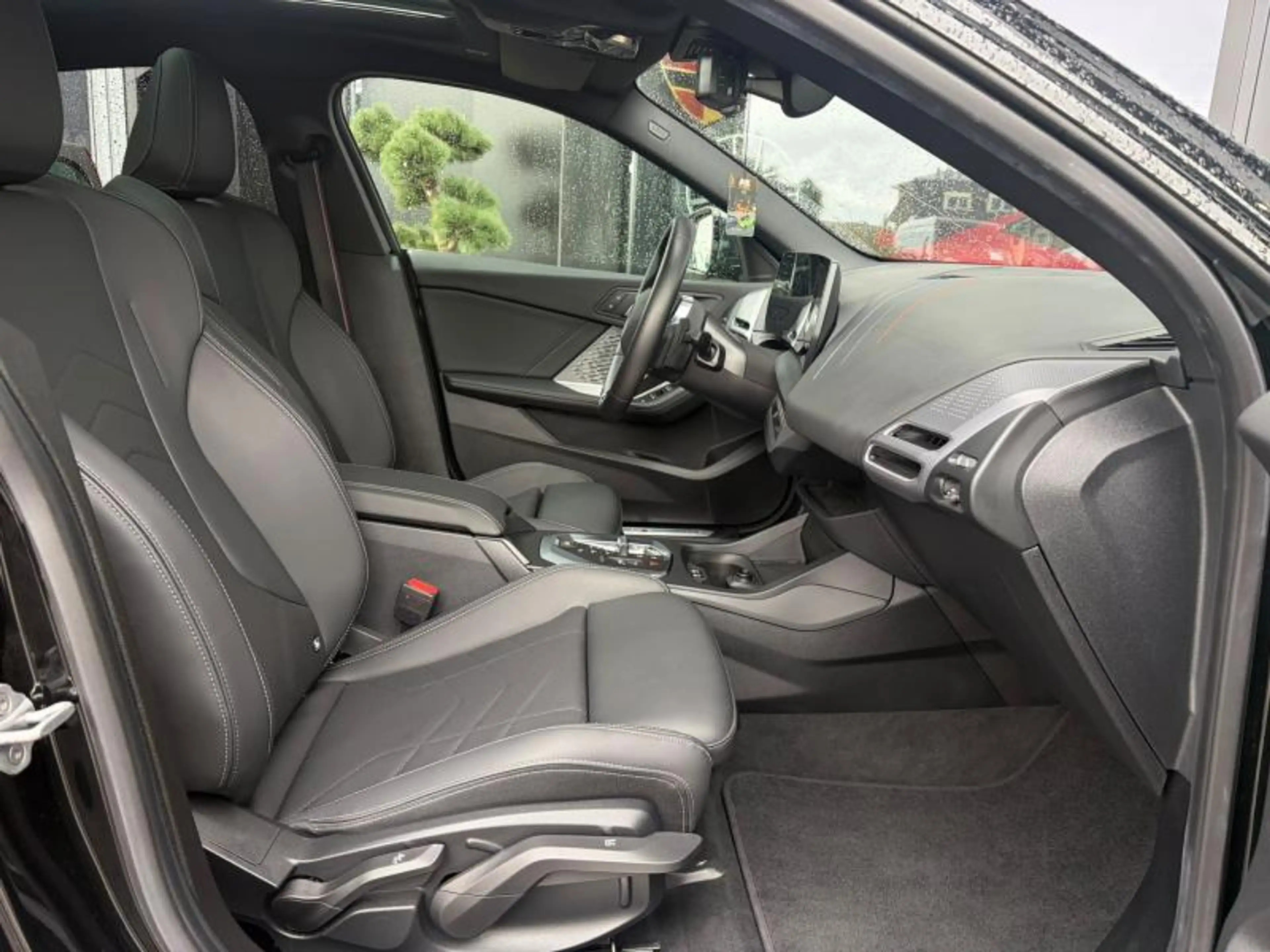 BMW 216 Pack M/Toit Ouvrant/Camera — photo 11