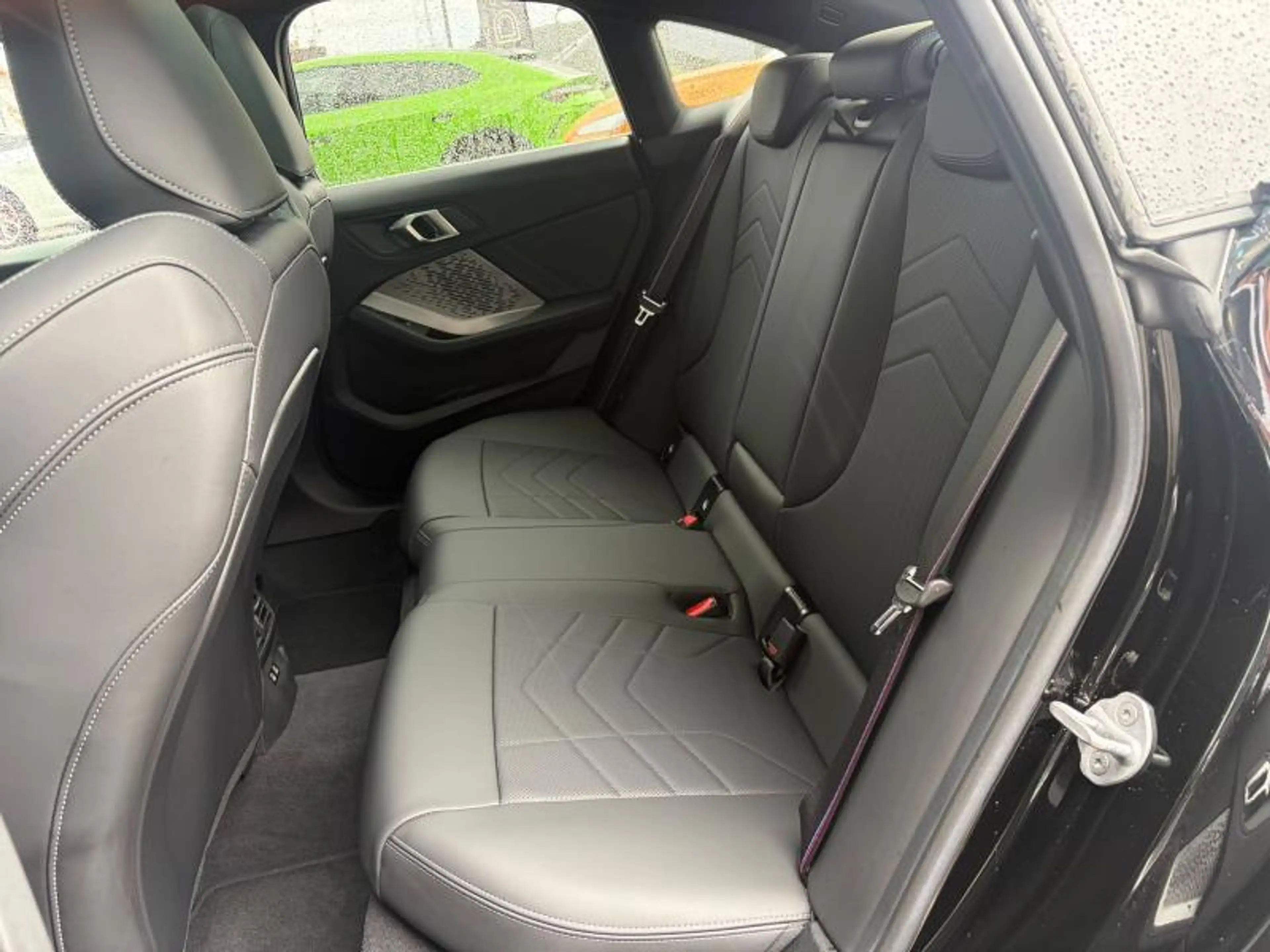 BMW 216 Pack M/Toit Ouvrant/Camera — photo 12