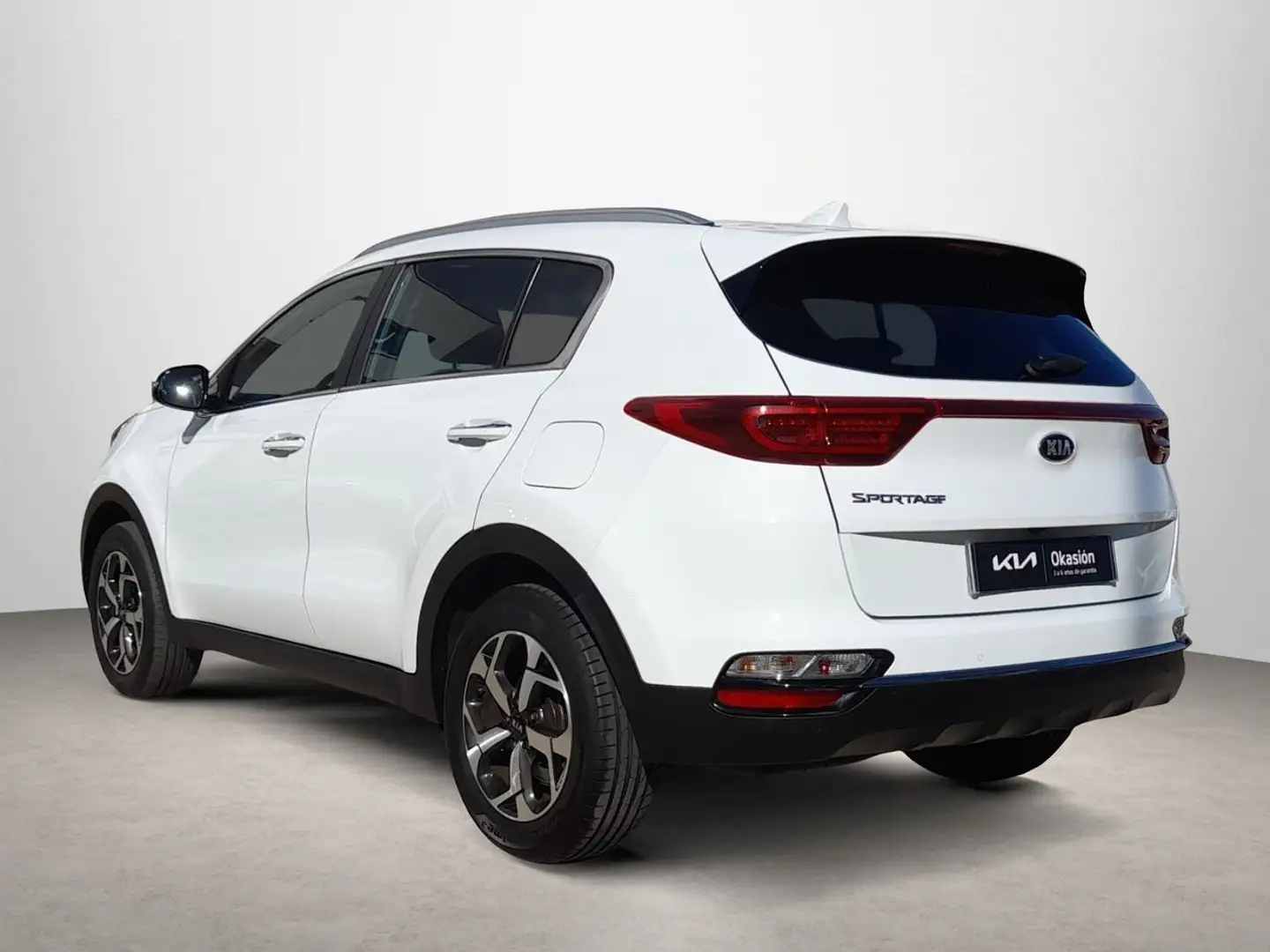 Kia Sportage 1.6 MHEV Drive Plus 85kW (115CV) 4x2 Blanco - 2