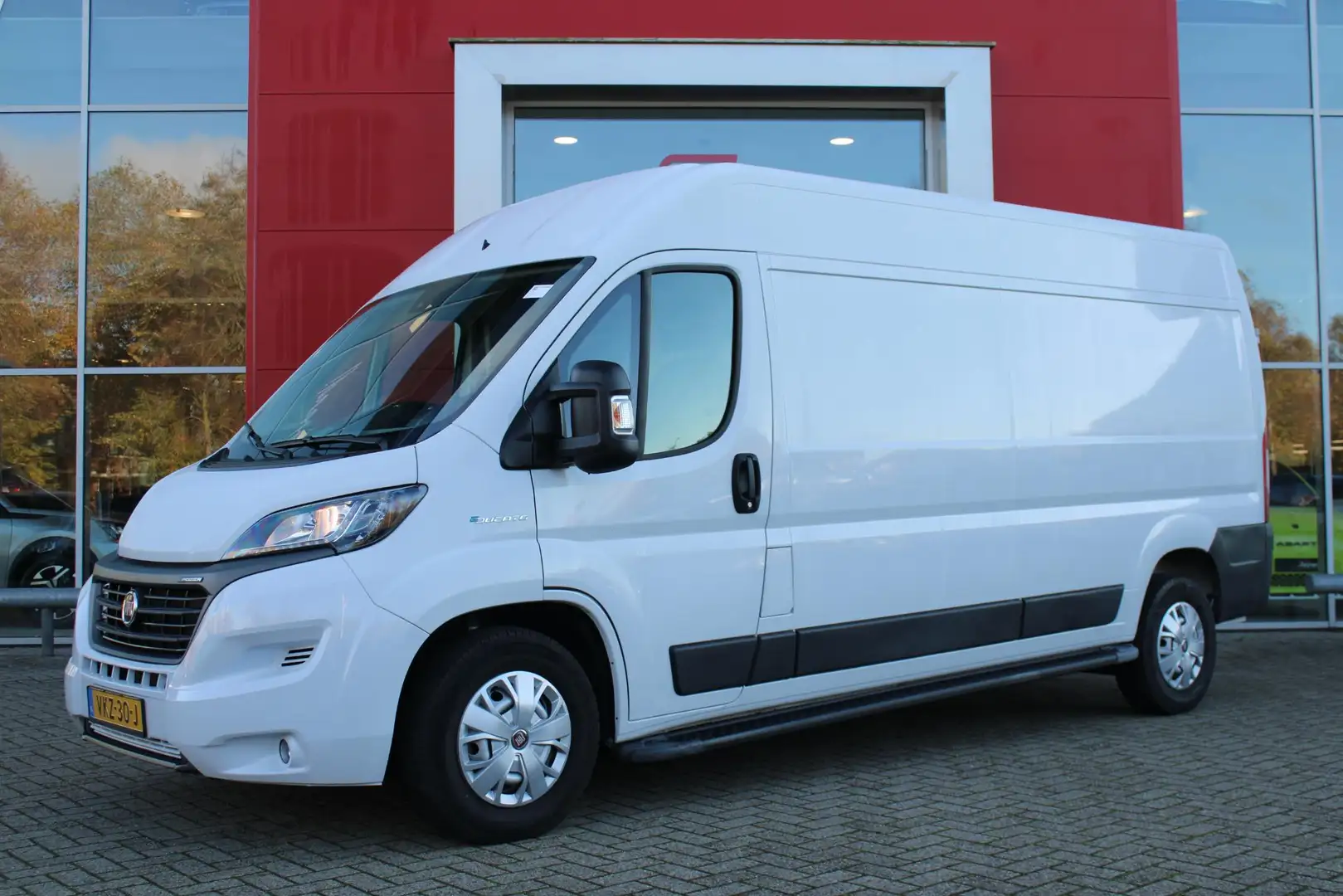 Fiat Ducato E-Ducato 3.5T L3H2 79 kWH AUTOMAAT | SNELLAAD FUNC Wit - 1