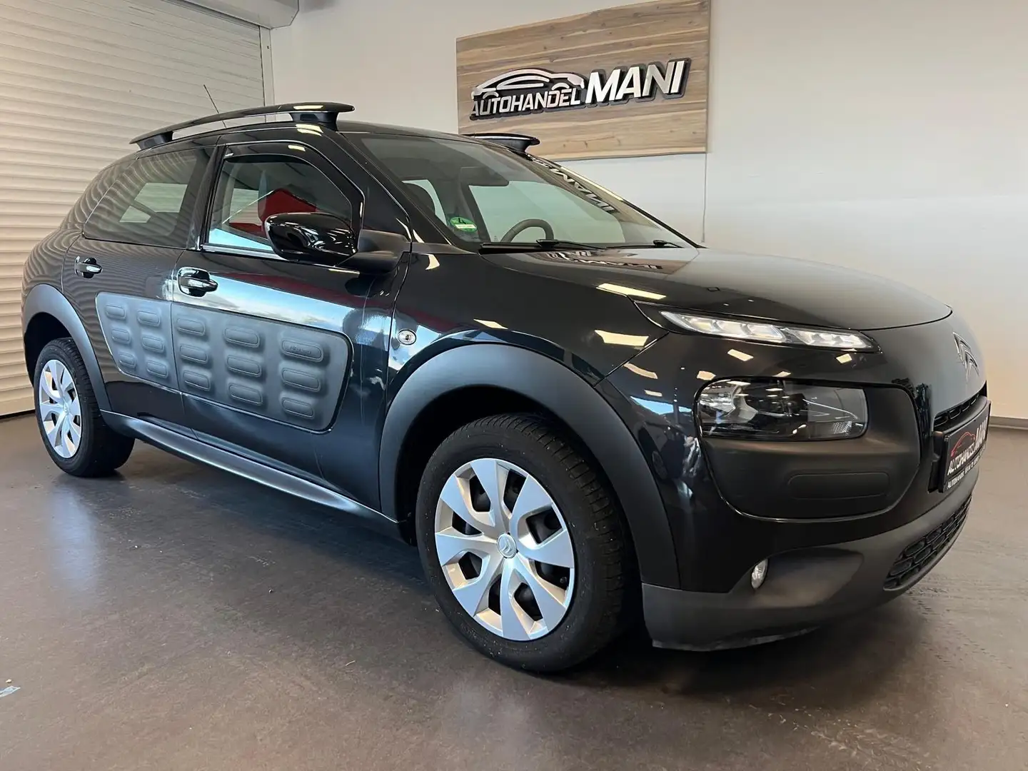 Citroen C4 Cactus Business Class Kamera/PDC/Klima/Navi/ Schwarz - 1