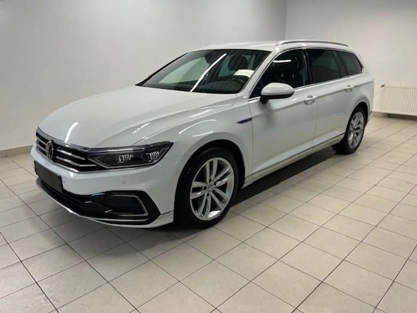 Volkswagen Passat Variant 1.4 TSI Hybrid GTE+Strandheizung+ Weiß - 2