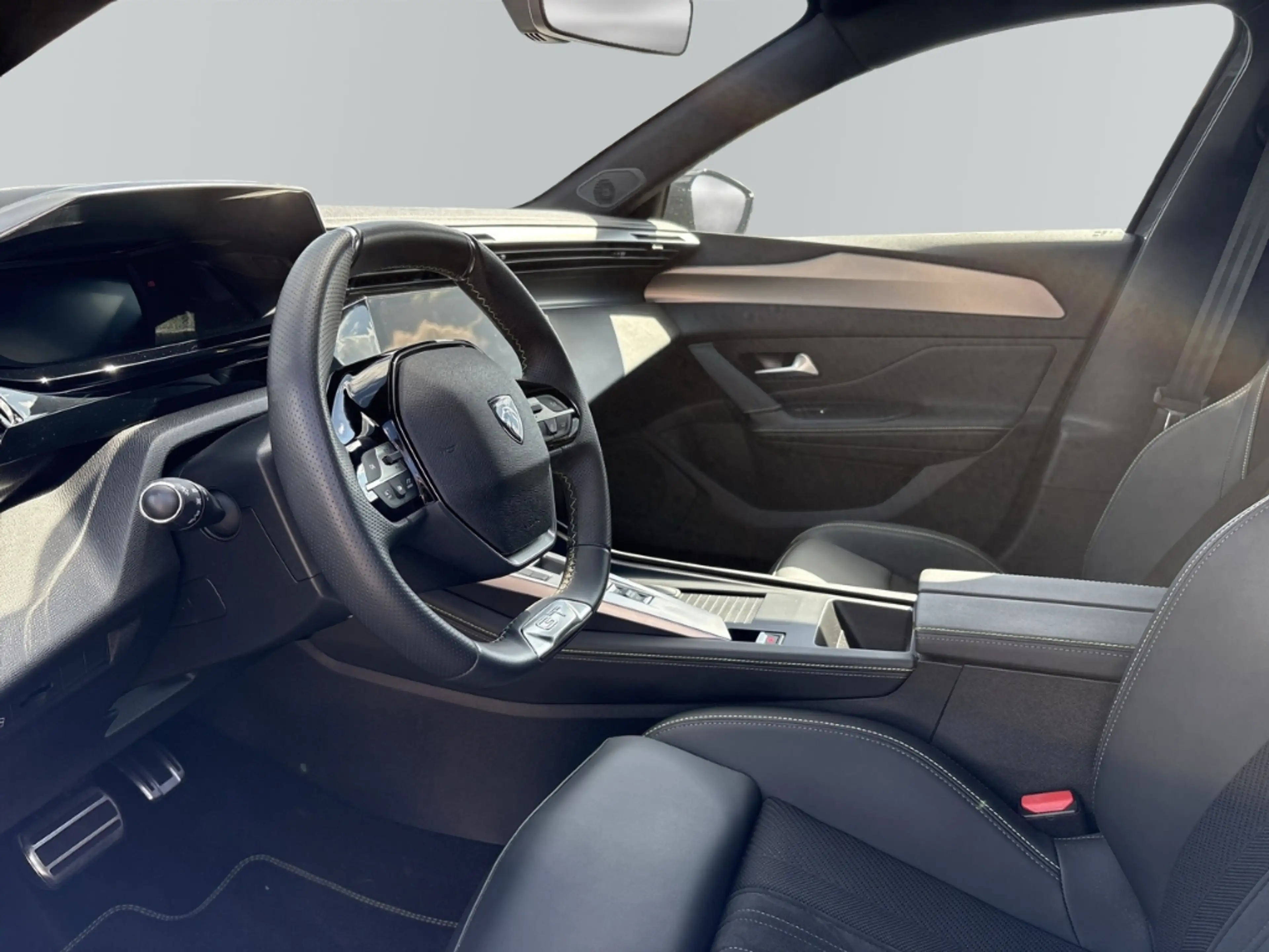 Peugeot 408 GT Navi Memory Sitze 360 Kamera LED Blendfreies Fe — photo 9