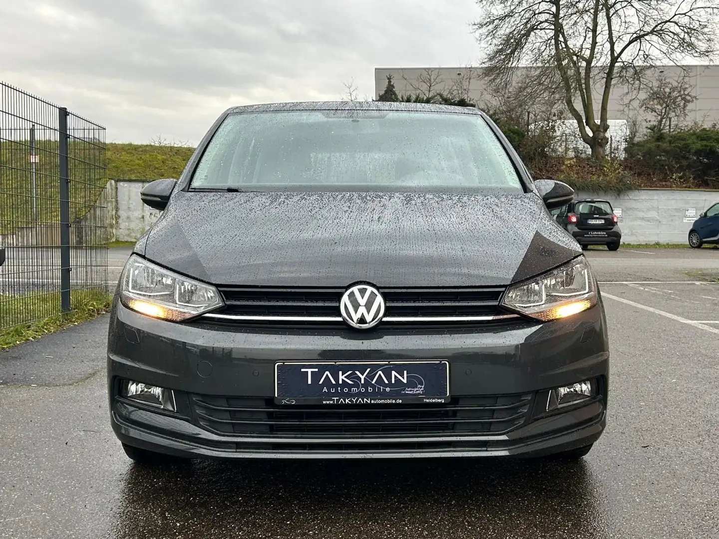 Volkswagen Touran Trendline BMT/ 1. Hand Grau - 2