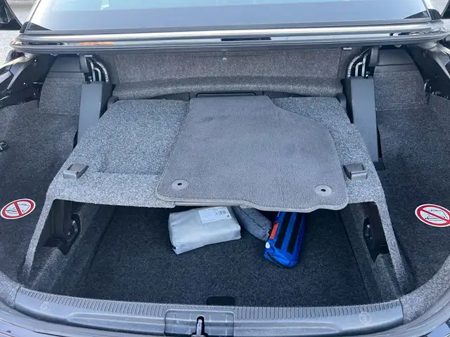 Volkswagen Eos view 13