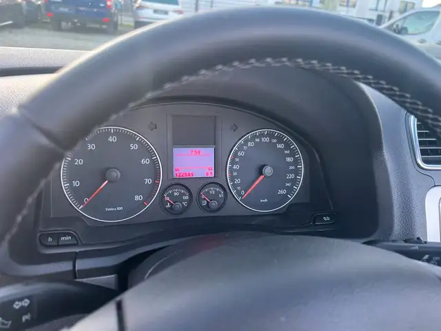 Volkswagen Eos view 16