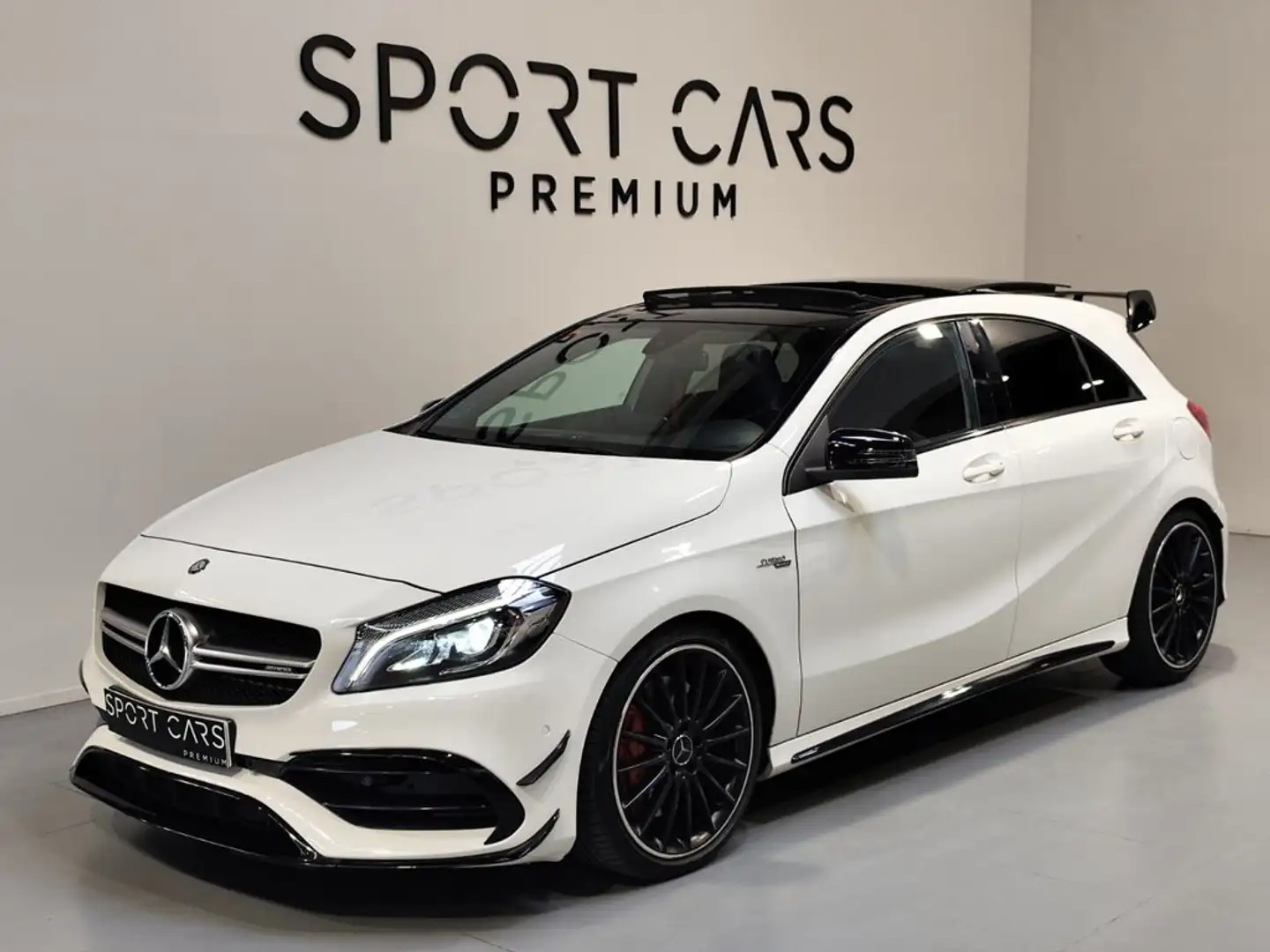 Mercedes-Benz A 45 AMG Mercedes-AMG 4MATIC Weiß - 1