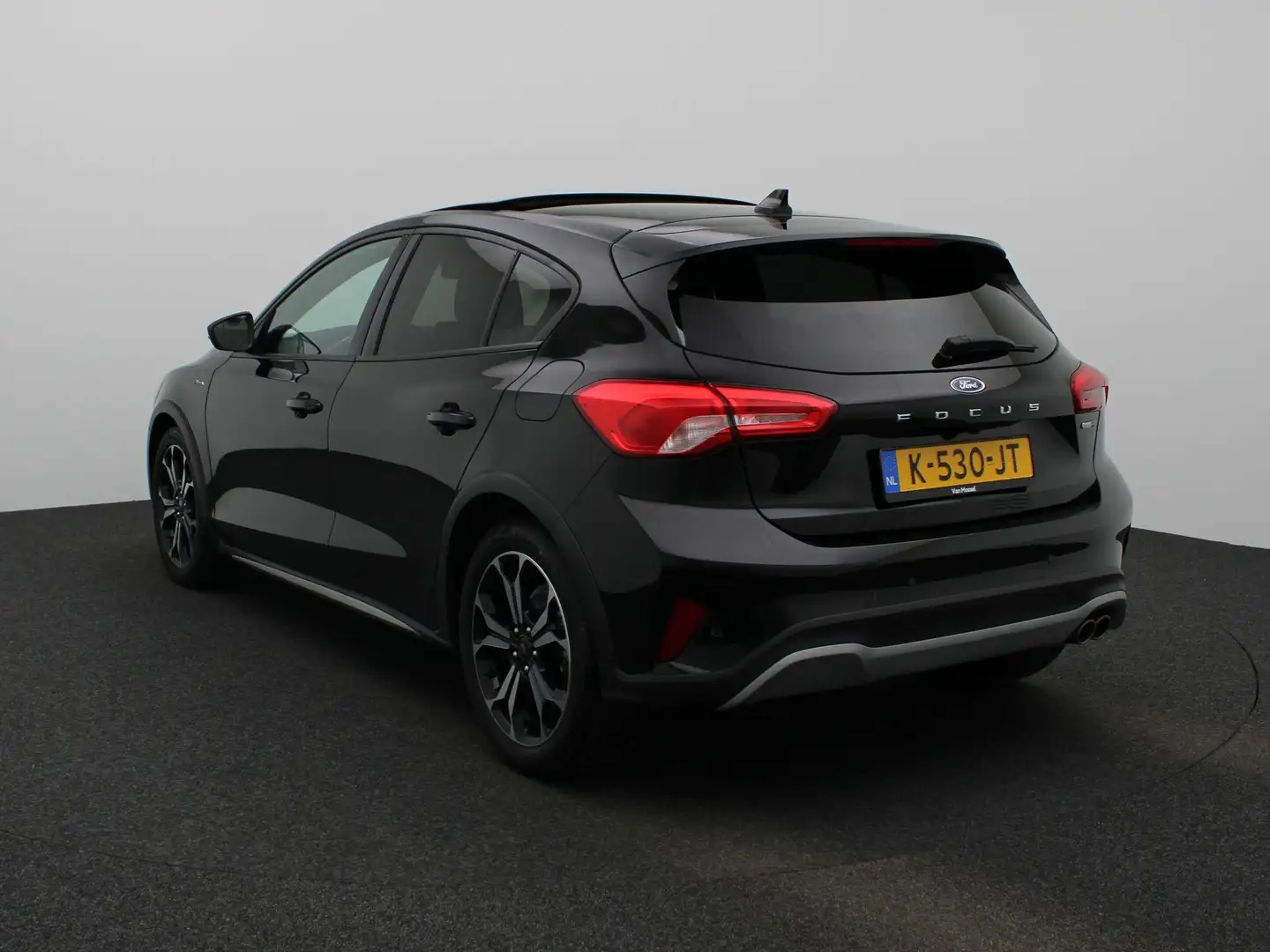 Ford Focus 1.0 EcoBoost Hybrid Active X Business | Pano dak | Zwart - 2