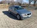 BMW 320 320d DPF Touring Grau - thumbnail 2