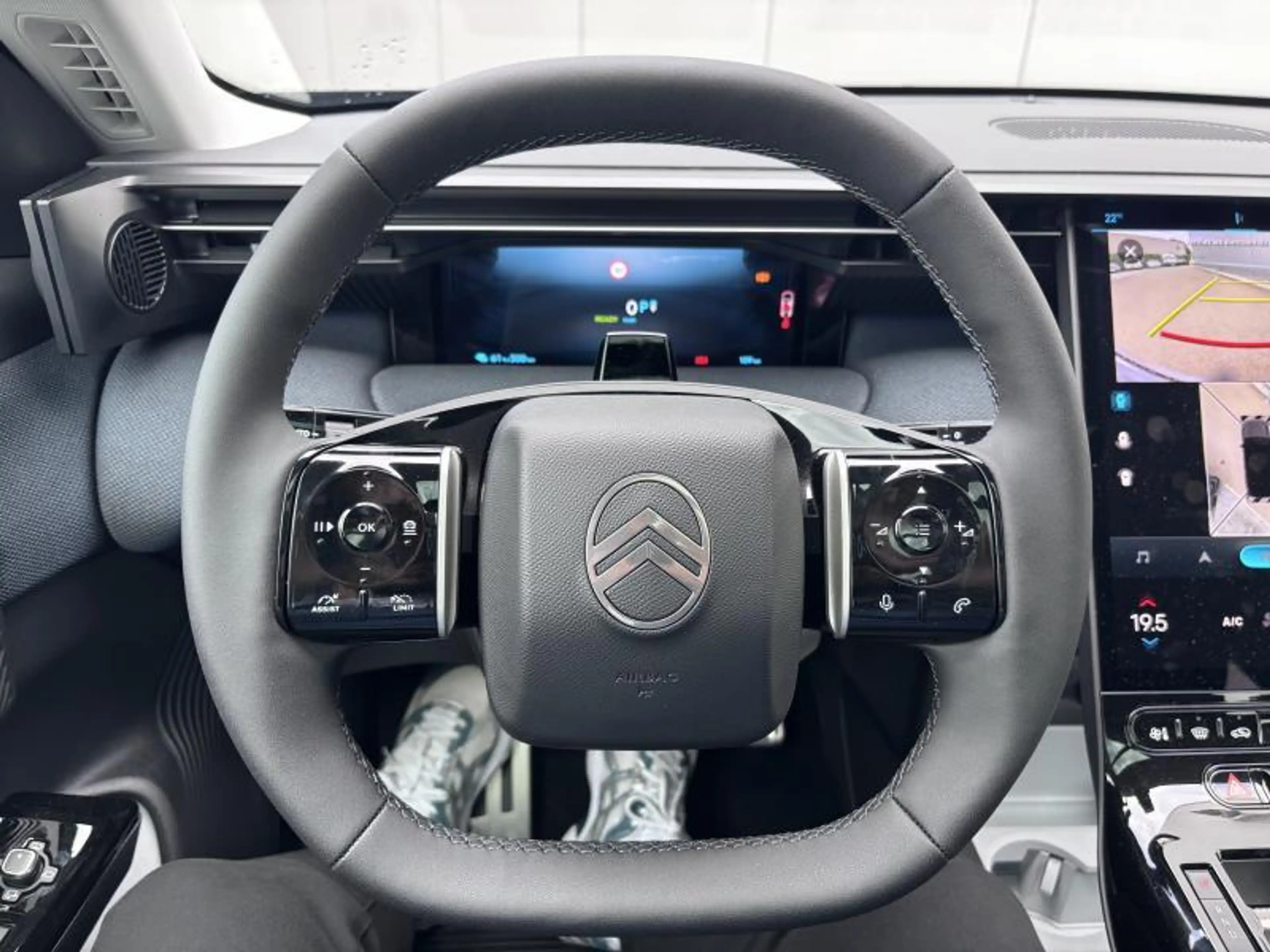 Citroen C5 Aircross ë- Max — photo 13