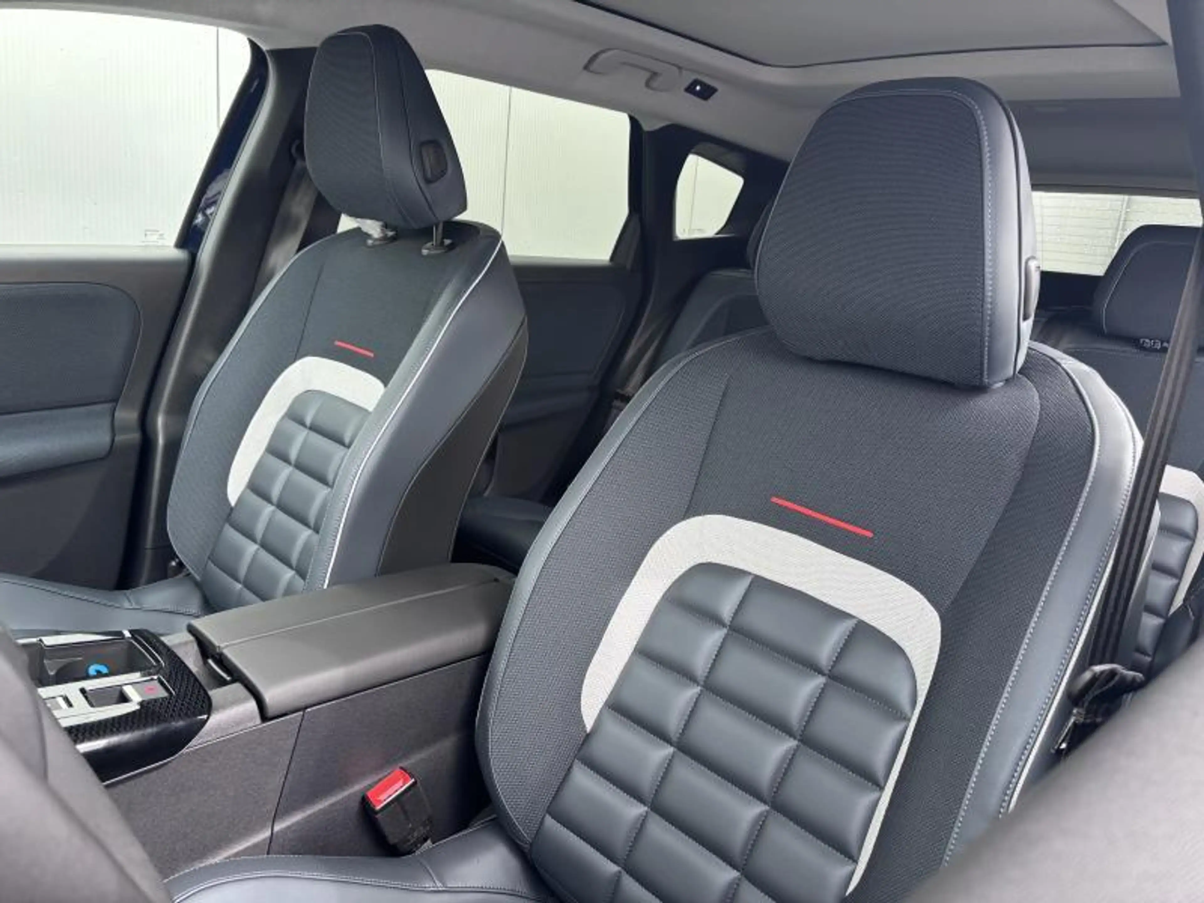Citroen C5 Aircross ë- Max — photo 10