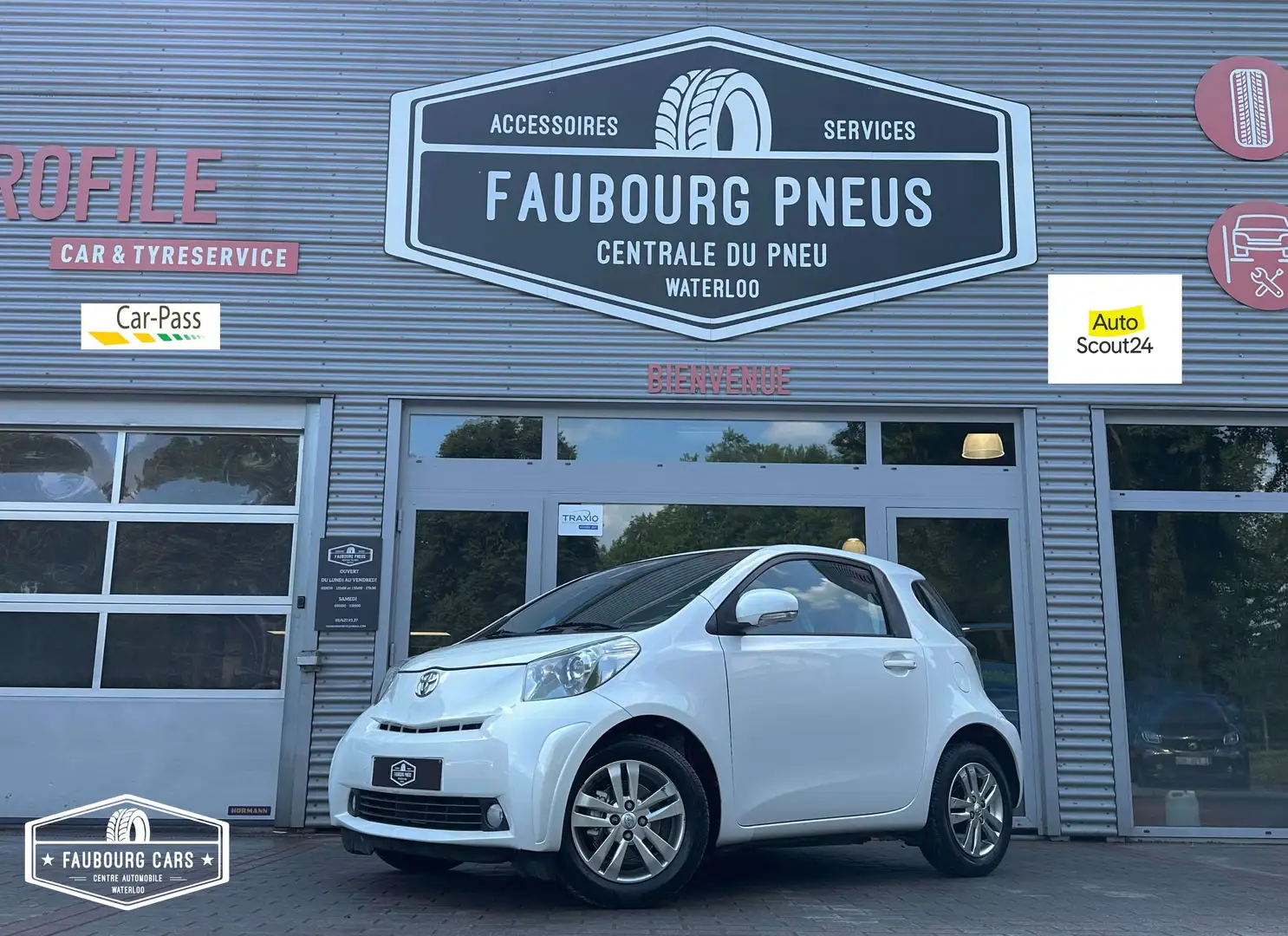 Toyota iQ *1-PROPRIETAIRE/1-OWNER*  35.000KM  *NAVIGATION* Grijs - 1