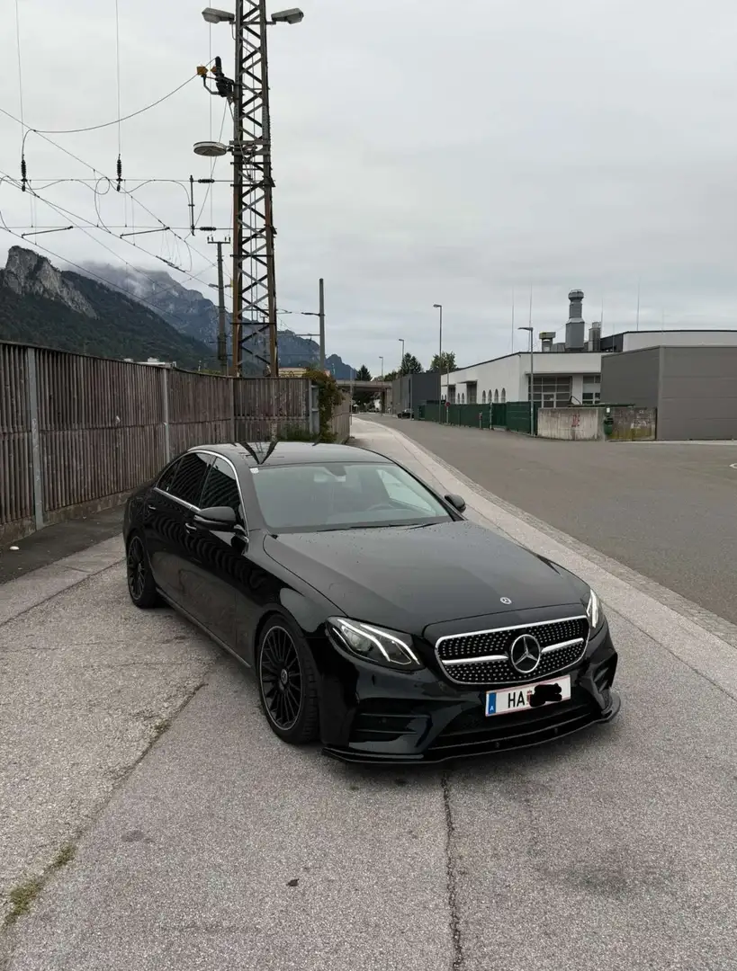 Mercedes-Benz E 220 9G Tronic - 1