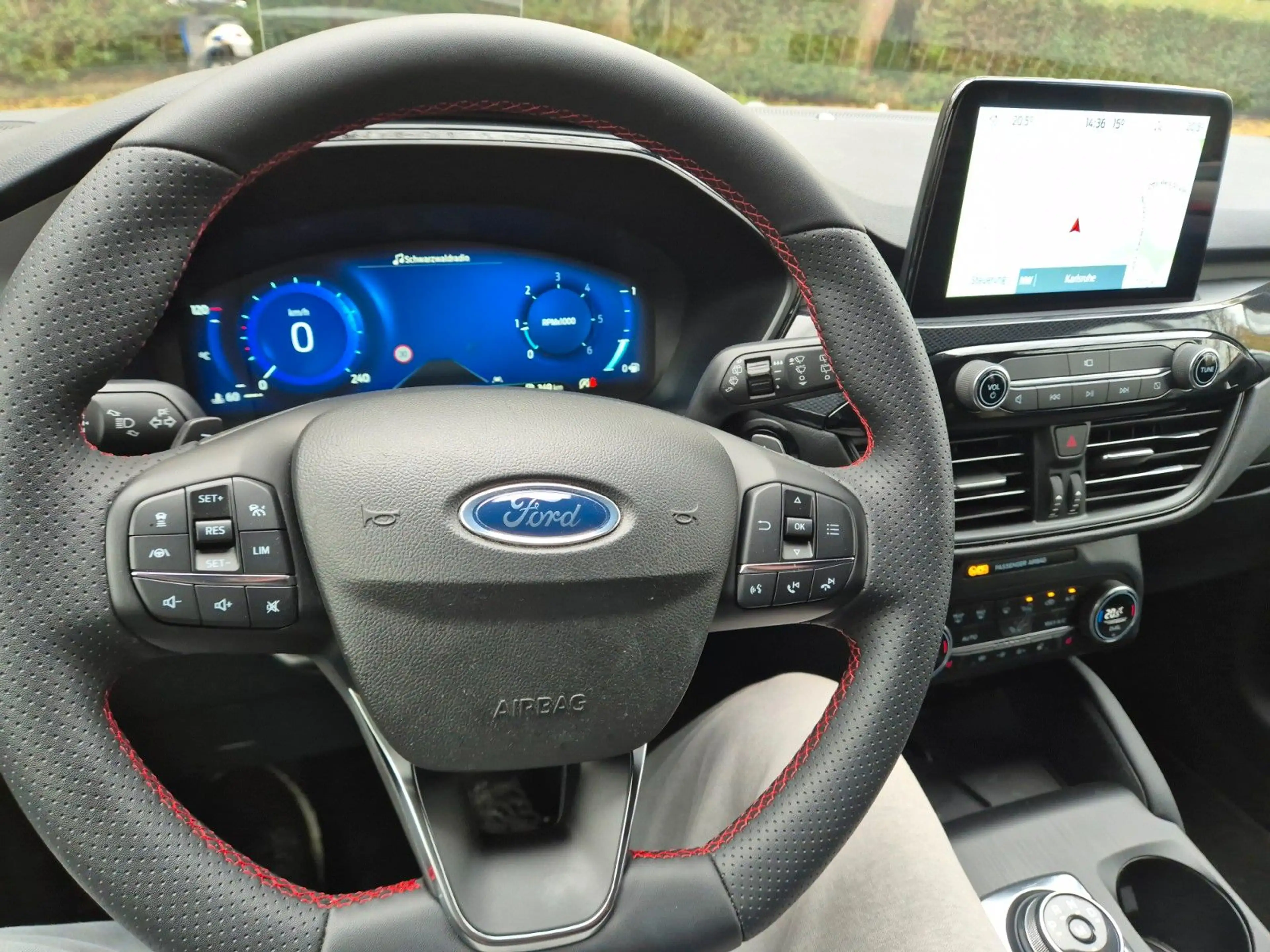 Ford Kuga KUGA  ST-Line X 2.0 TDCI4WDAUT. LEDER 12399NETTO — photo 14