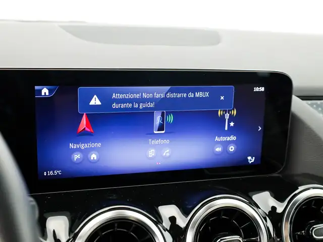 Mercedes-Benz B-Class view 13