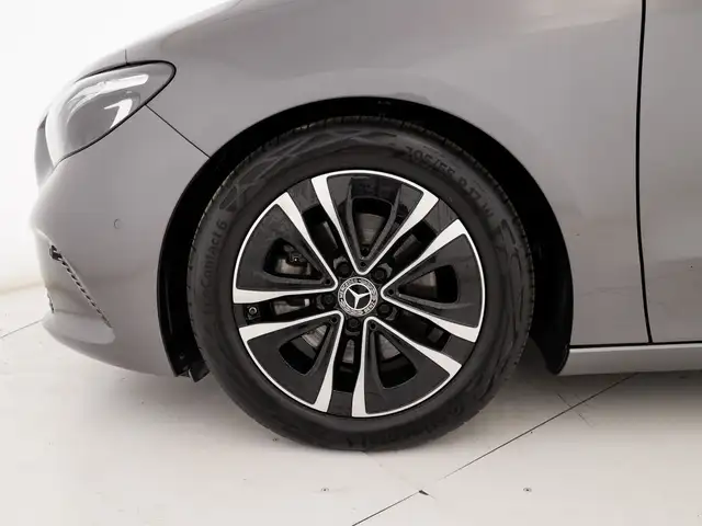 Mercedes-Benz B-Class view 7