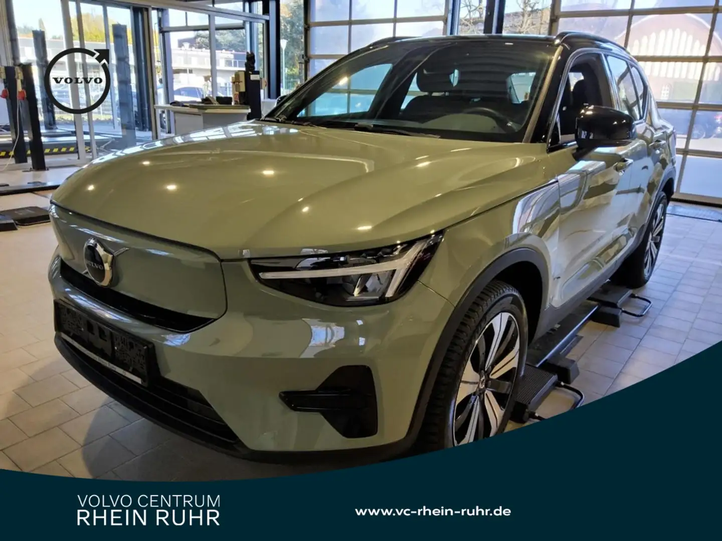 Volvo XC40 PURE ELECTRIC Core+AHK+STNDHZ+RFK+DAB+NAVI+ Vert - 1