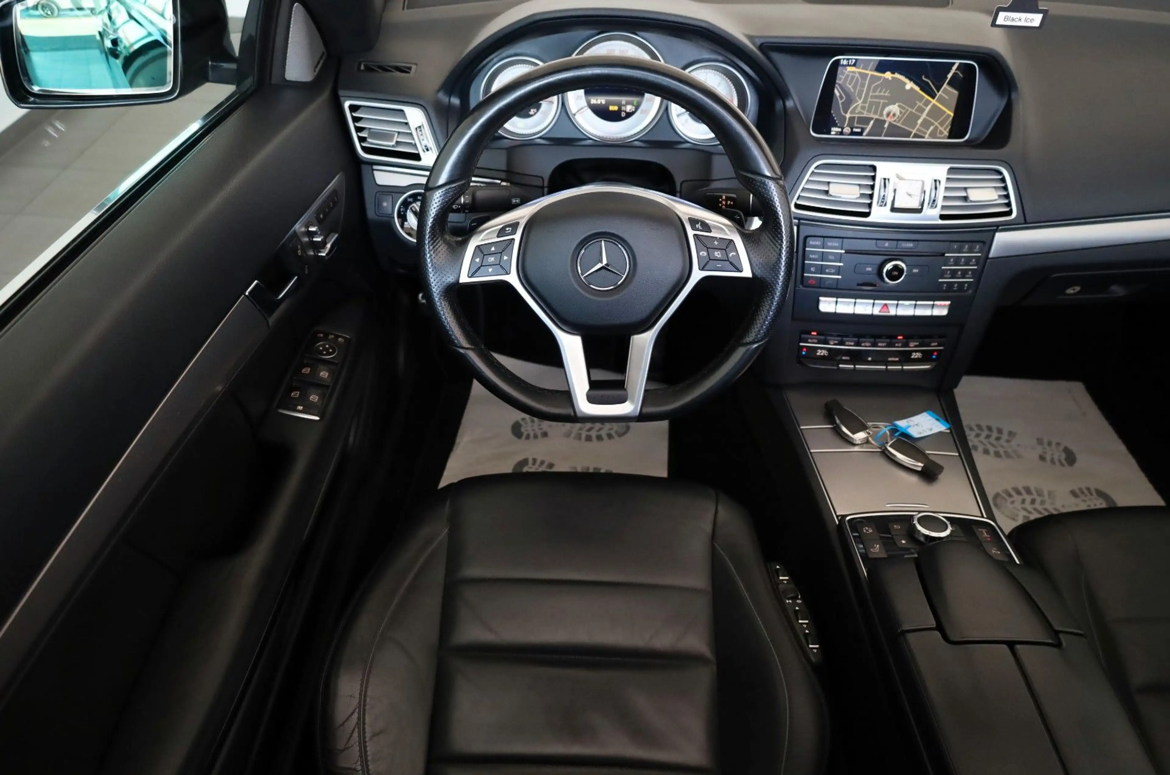 Mercedes-Benz E 400 E400 Cabrio AMG Line Leder,Navi,LED,H/K,Airscarf — photo 18