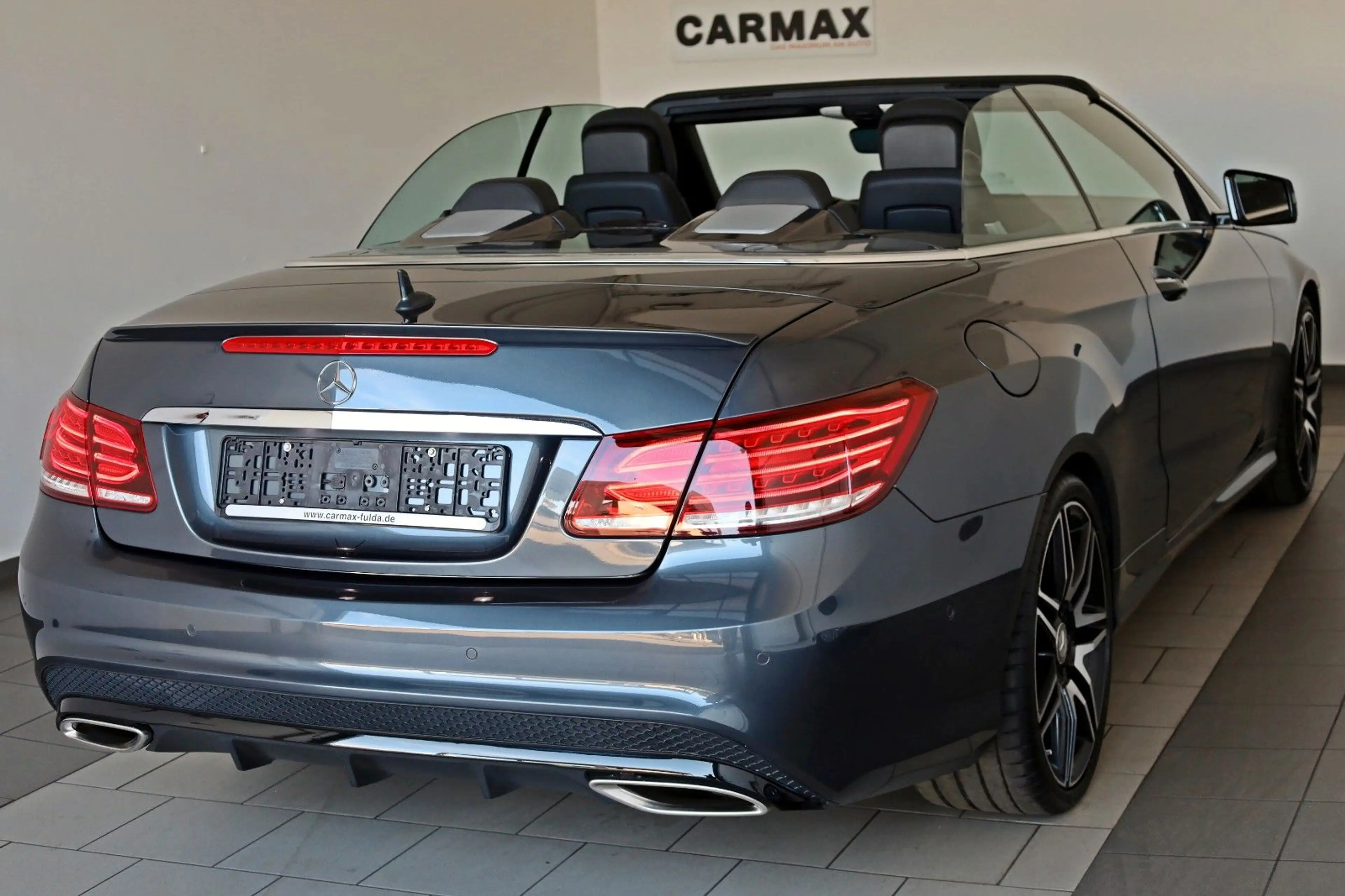 Mercedes-Benz E 400 E400 Cabrio AMG Line Leder,Navi,LED,H/K,Airscarf — photo 3