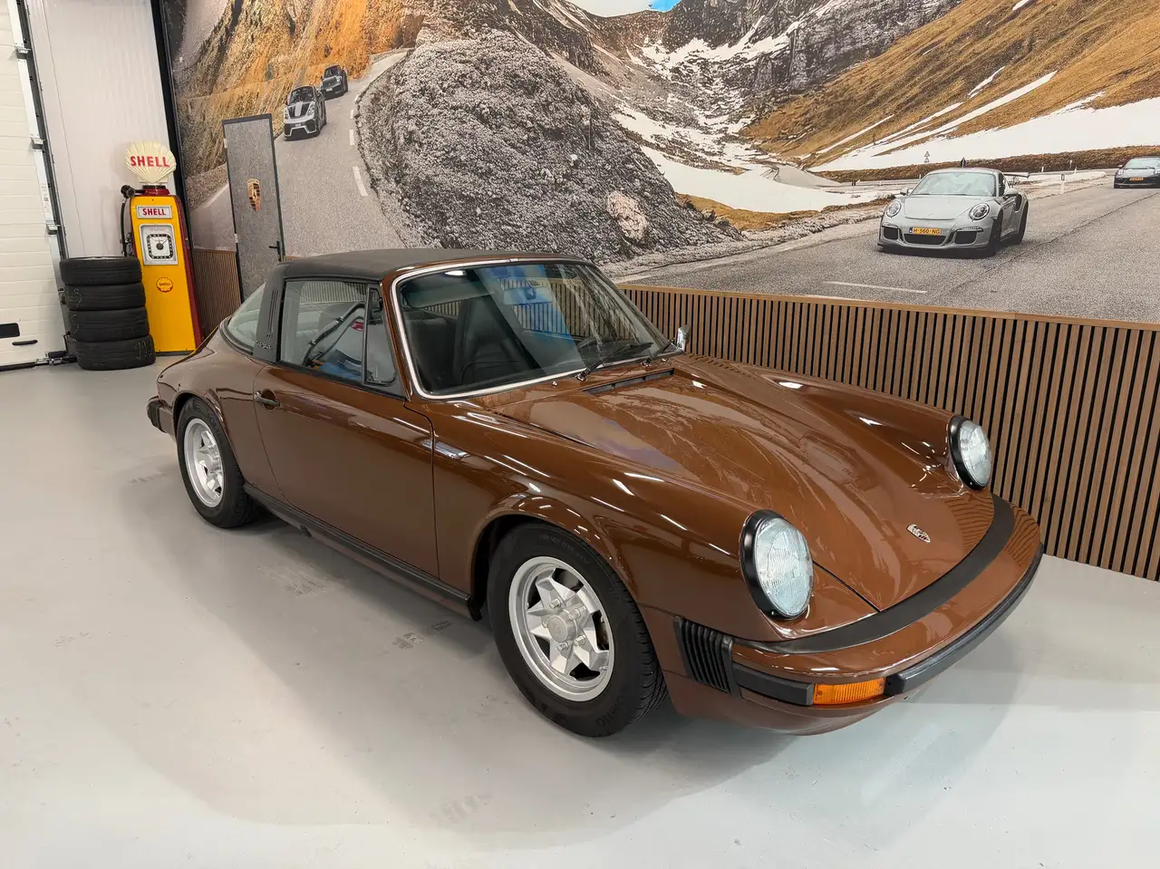 Porsche 911 S Targa, foto 2