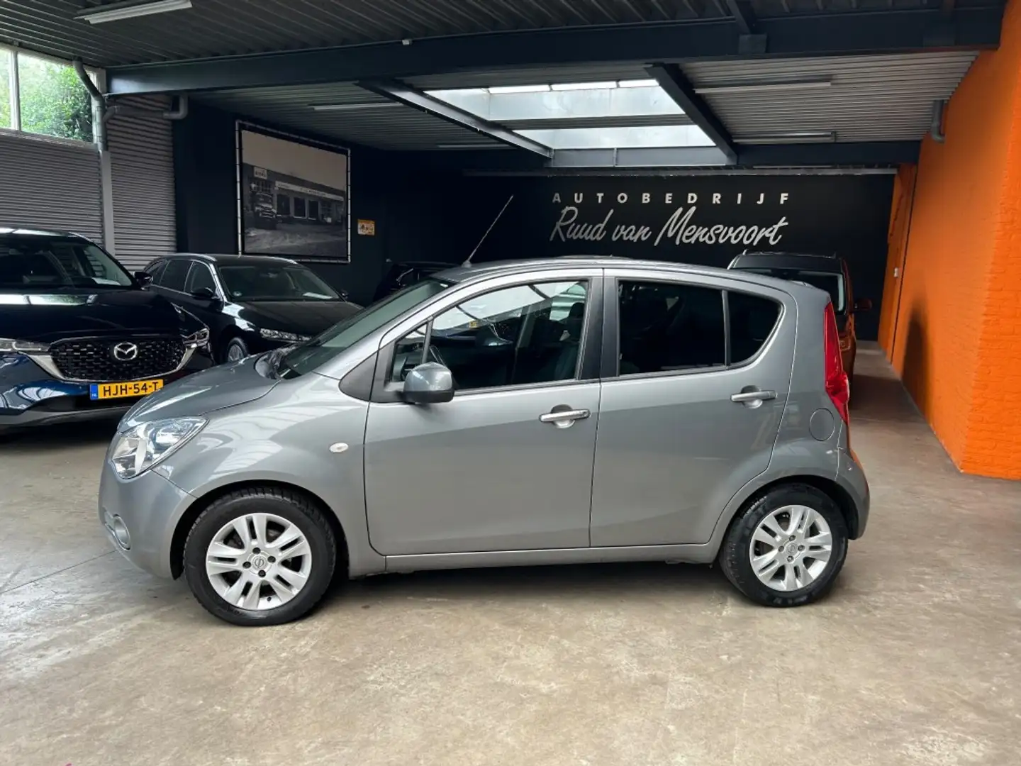 Opel Agila 1.0 EDITION / Airco / Trekhaak / 1e Eigenaar Gris - 2