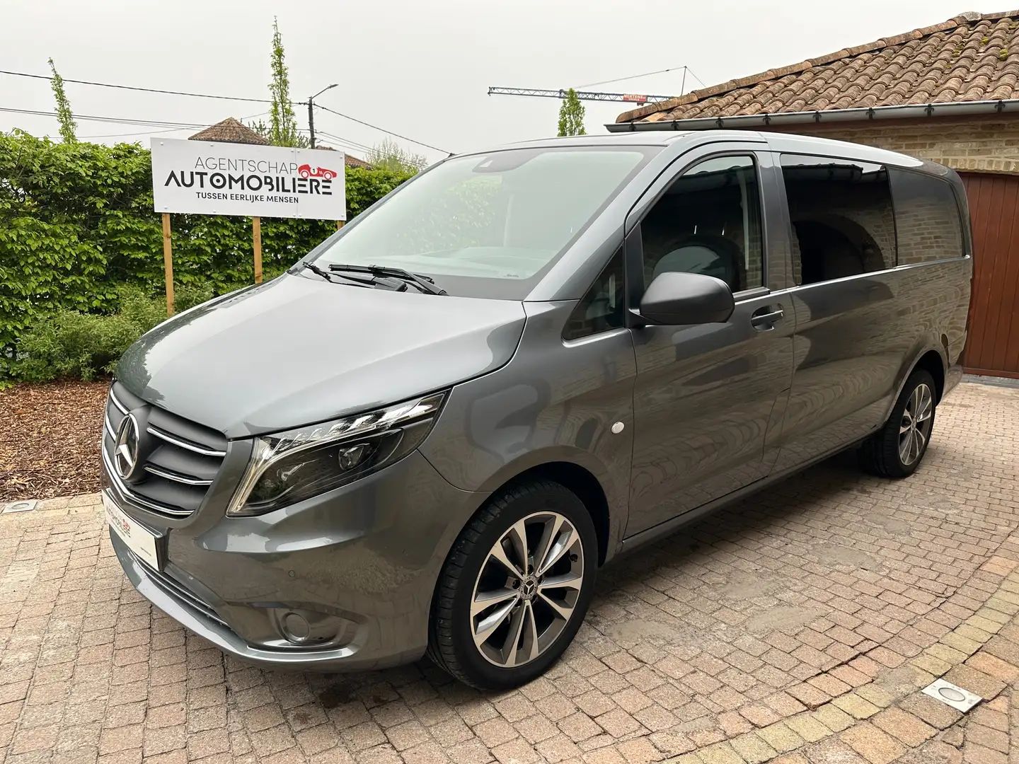 Mercedes-Benz Vito 2.0  Mixto Met 1 jaar garantie kan tot 5 jaar Gris - 1