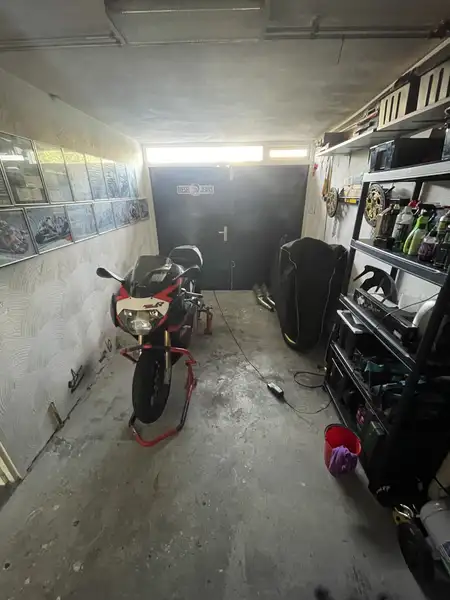 Aprilia RSV Mille - foto 5