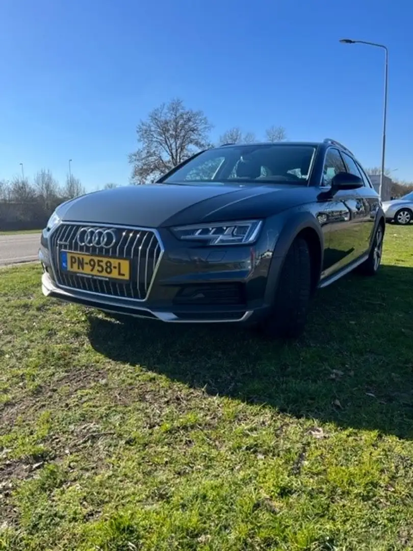 Audi A4 allroad quattro 3.0 TDI Pro Line Grijs - 1