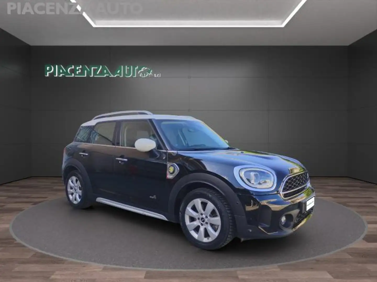 MINI Cooper SE Countryman 1.5 Cooper SE Business all4 auto Nero - 1