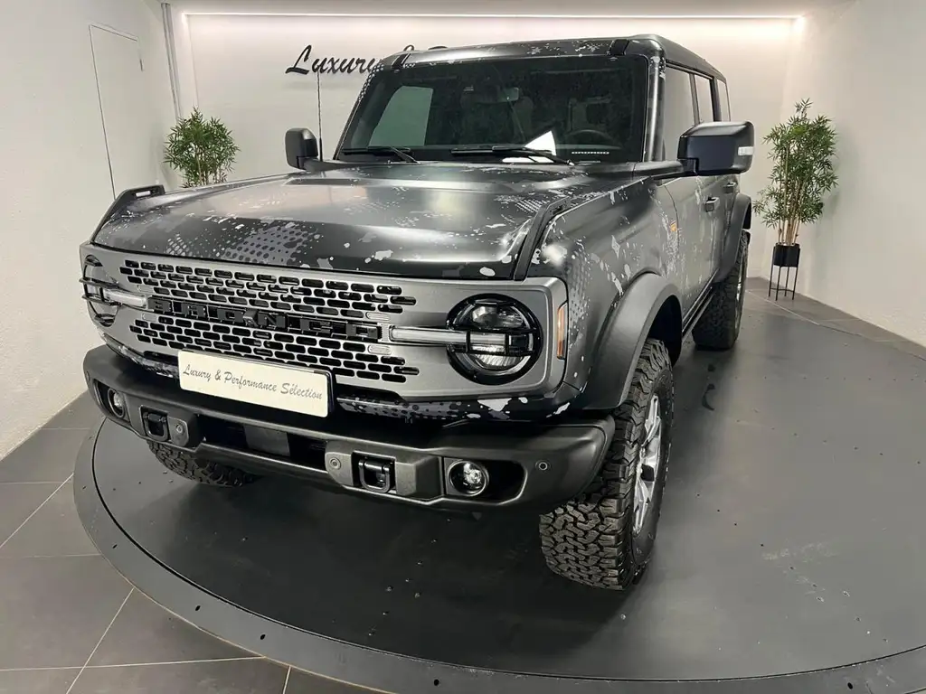 Ford Bronco 2024 из Европы — купить под ключ