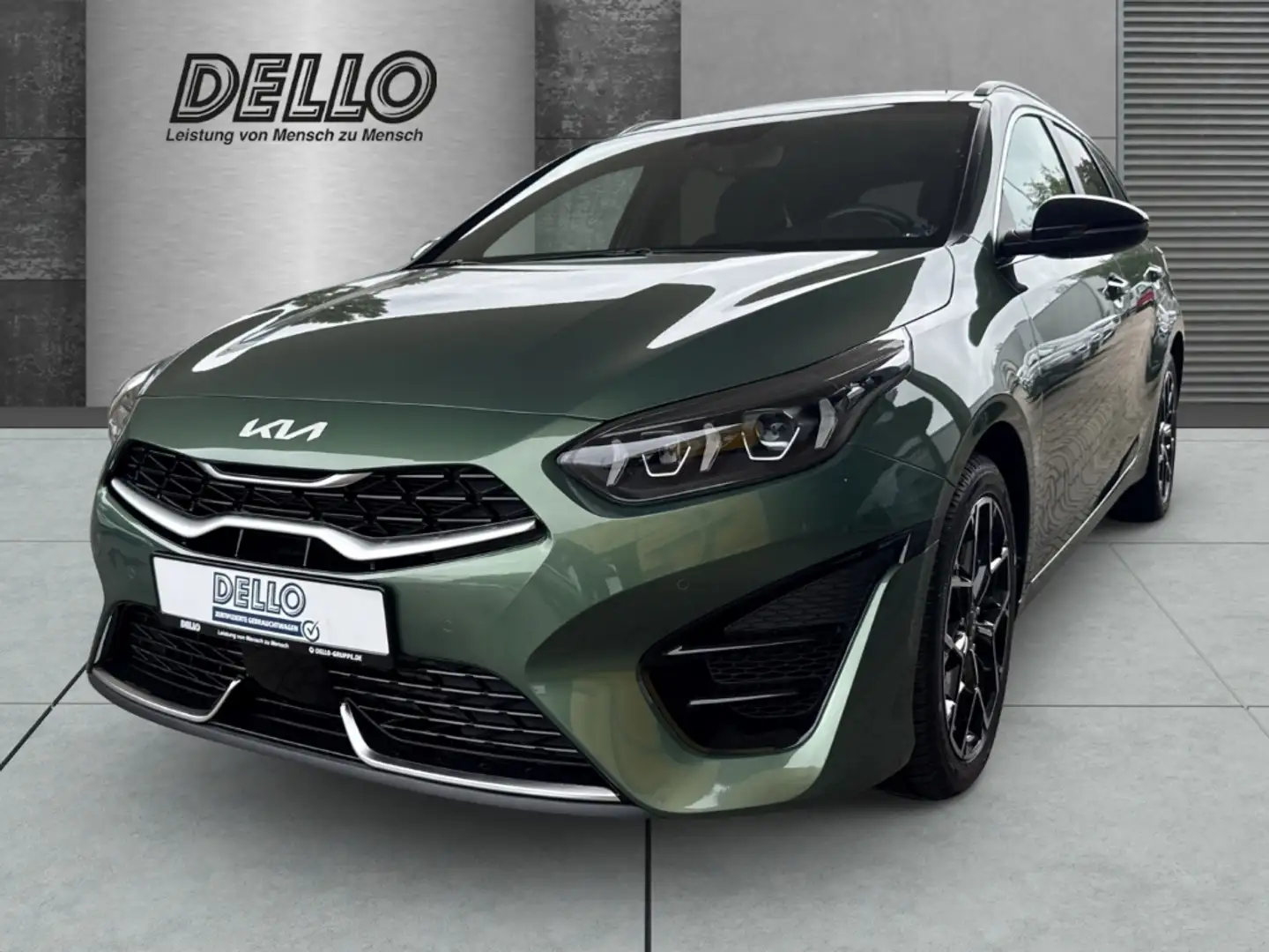 Kia Ceed SW / cee'd SW GT Line 1.6 CRDi Mild Hybrid El. Panodach Navi Led Grün - 1
