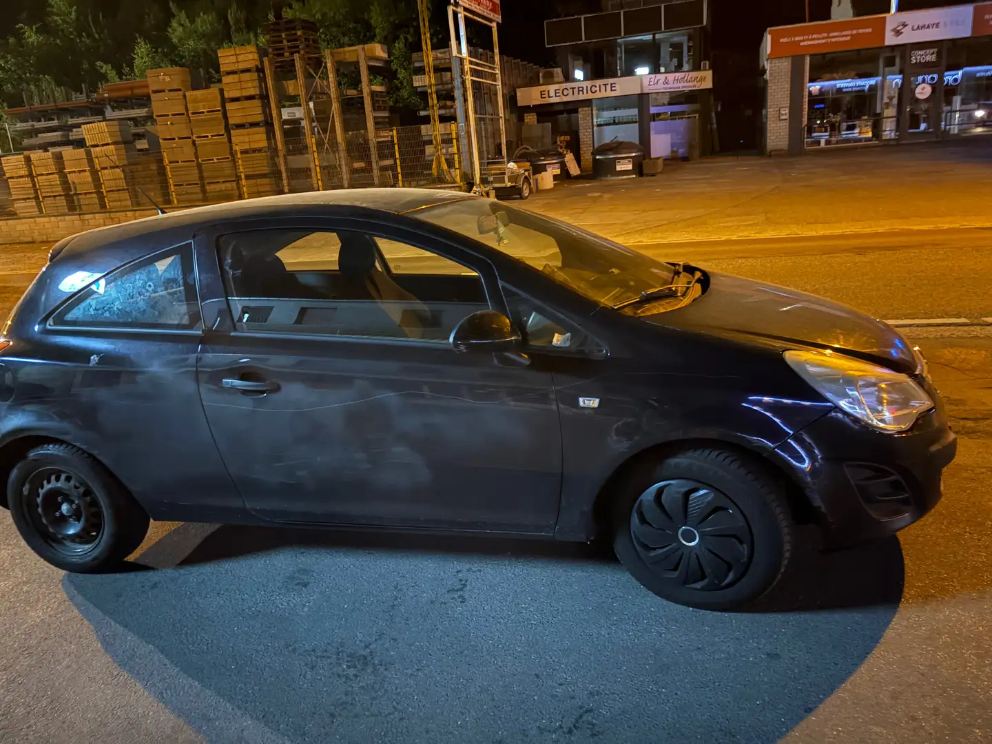 Opel Corsa Corsa 1.3 CDTI DPF ecoFLEX Start/Stop Edition Noir - 1