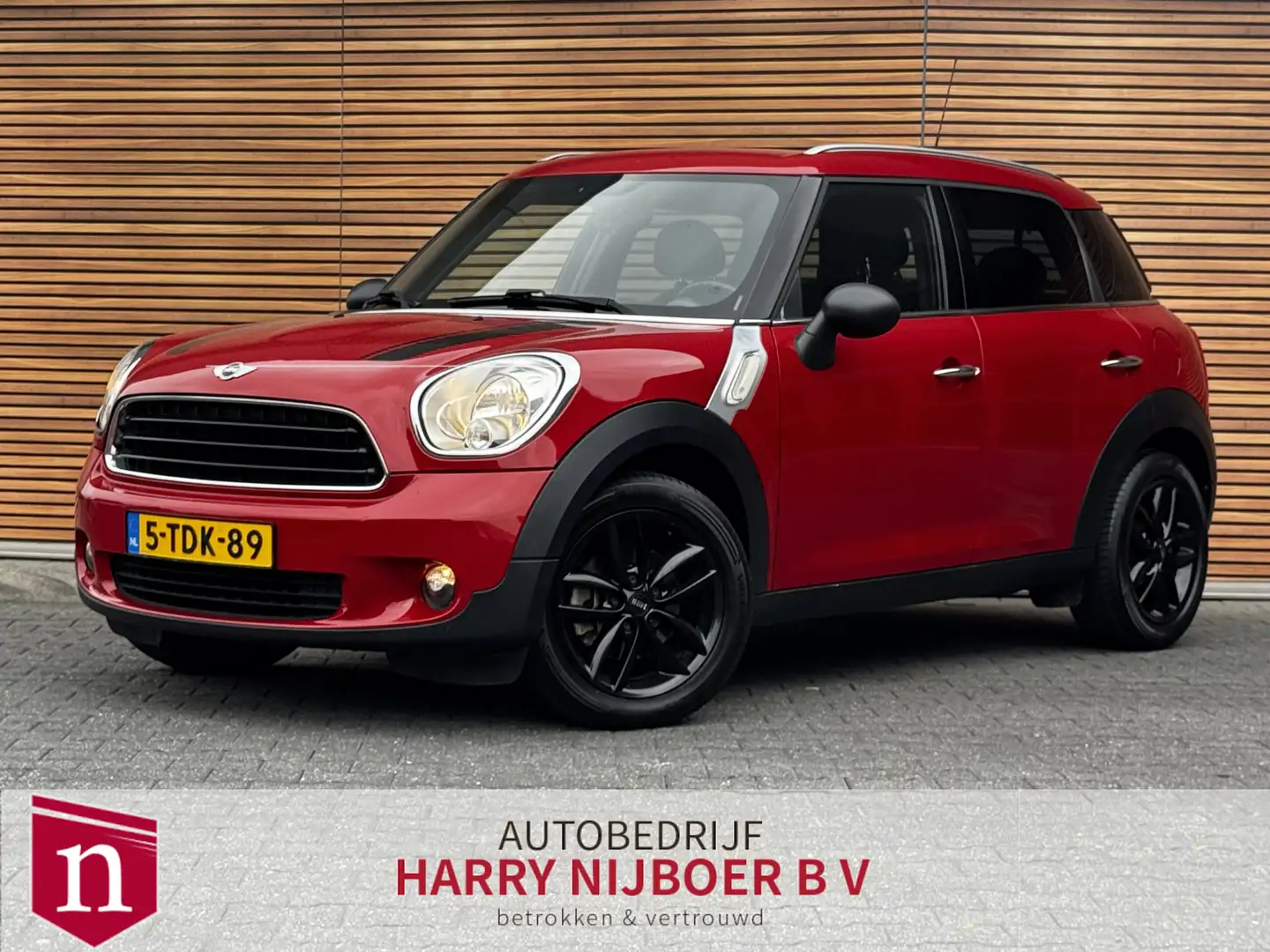 MINI One Countryman Mini 1.6 Business Line Navigatie / Parkeerhulp / C Rot - 1