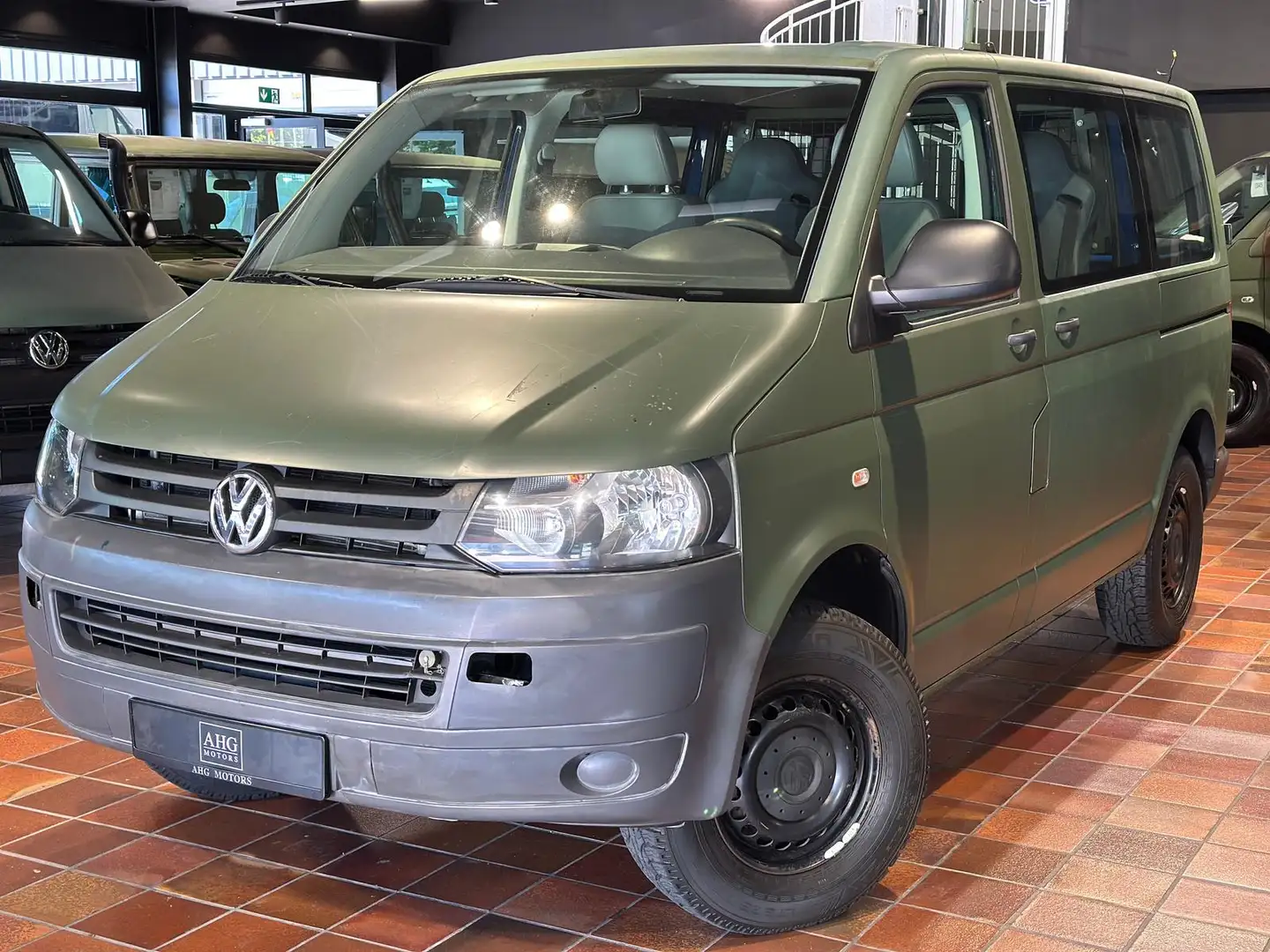Volkswagen T5 Widder 4Motion kurz Seikel Rockton Bundeswehr plava - 1
