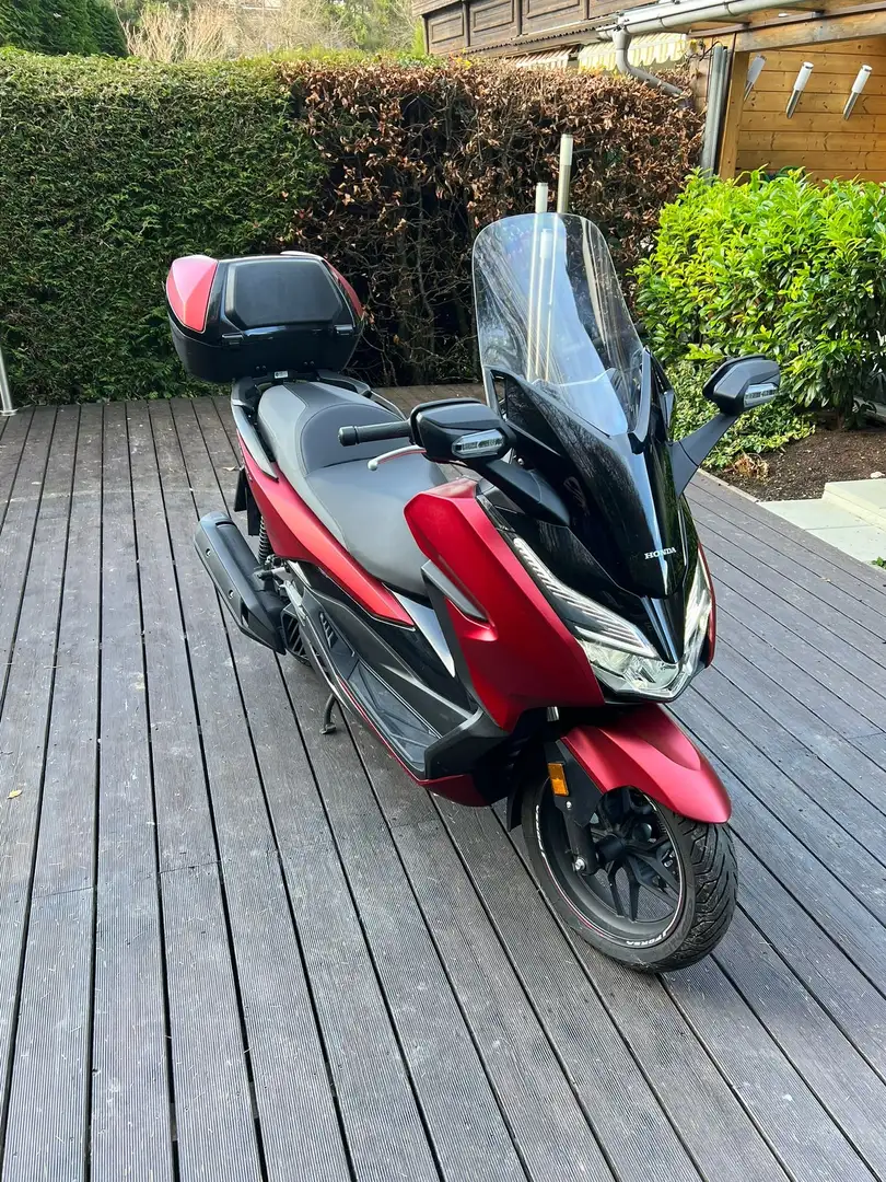 Honda Forza 125 WICHTIG.: nur 1.816Km Red - 2