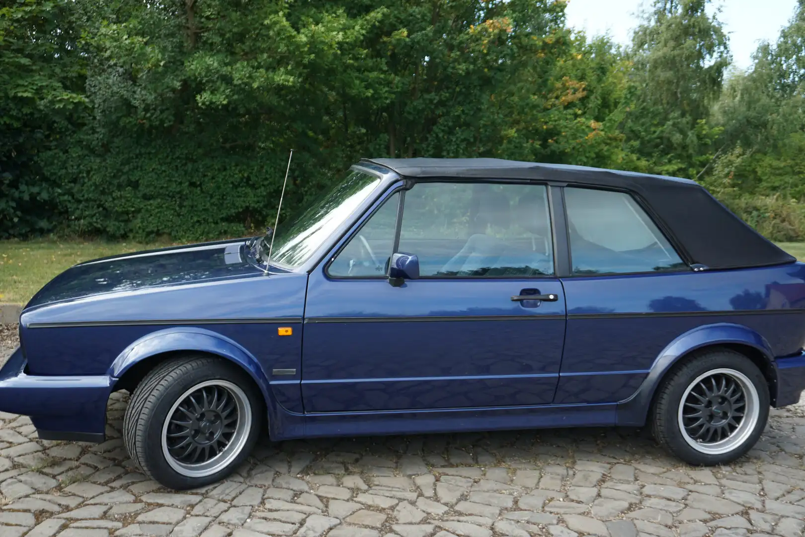 Volkswagen Golf Cabriolet Golf I Cabriolet Cabrio Blau - 2