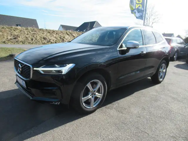 Volvo XC60 II D4 AWD R-Design