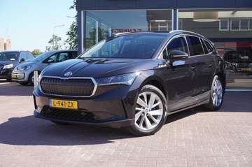 iV 60 Automaat | Navigatie | 19 inch | CarPlay | C