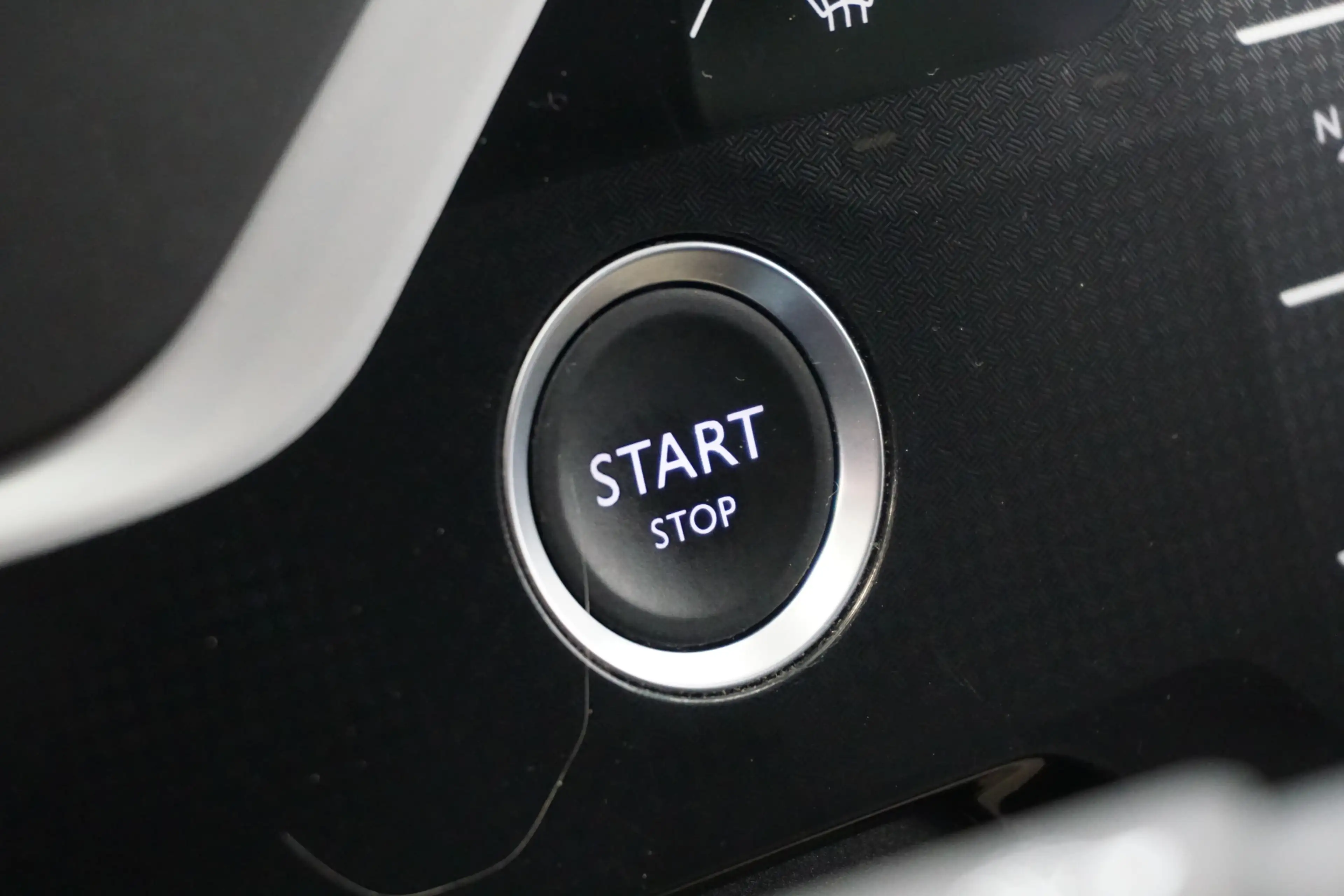 Citroen Grand C4 SpaceTourer 1.2 PureTech Origins MASSAGE NAVI CLIMA PDC CAMERA — photo 33