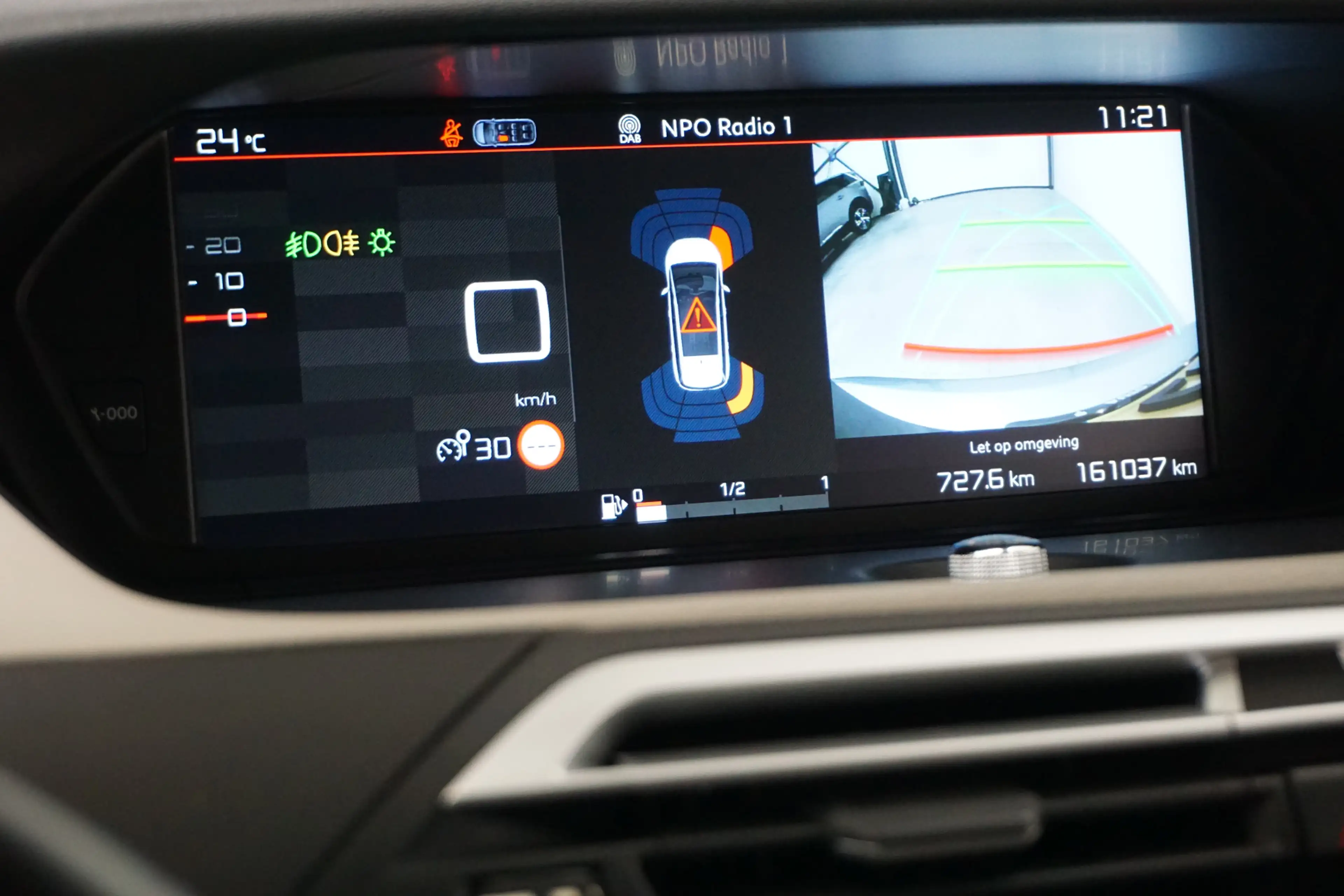 Citroen Grand C4 SpaceTourer 1.2 PureTech Origins MASSAGE NAVI CLIMA PDC CAMERA — photo 6
