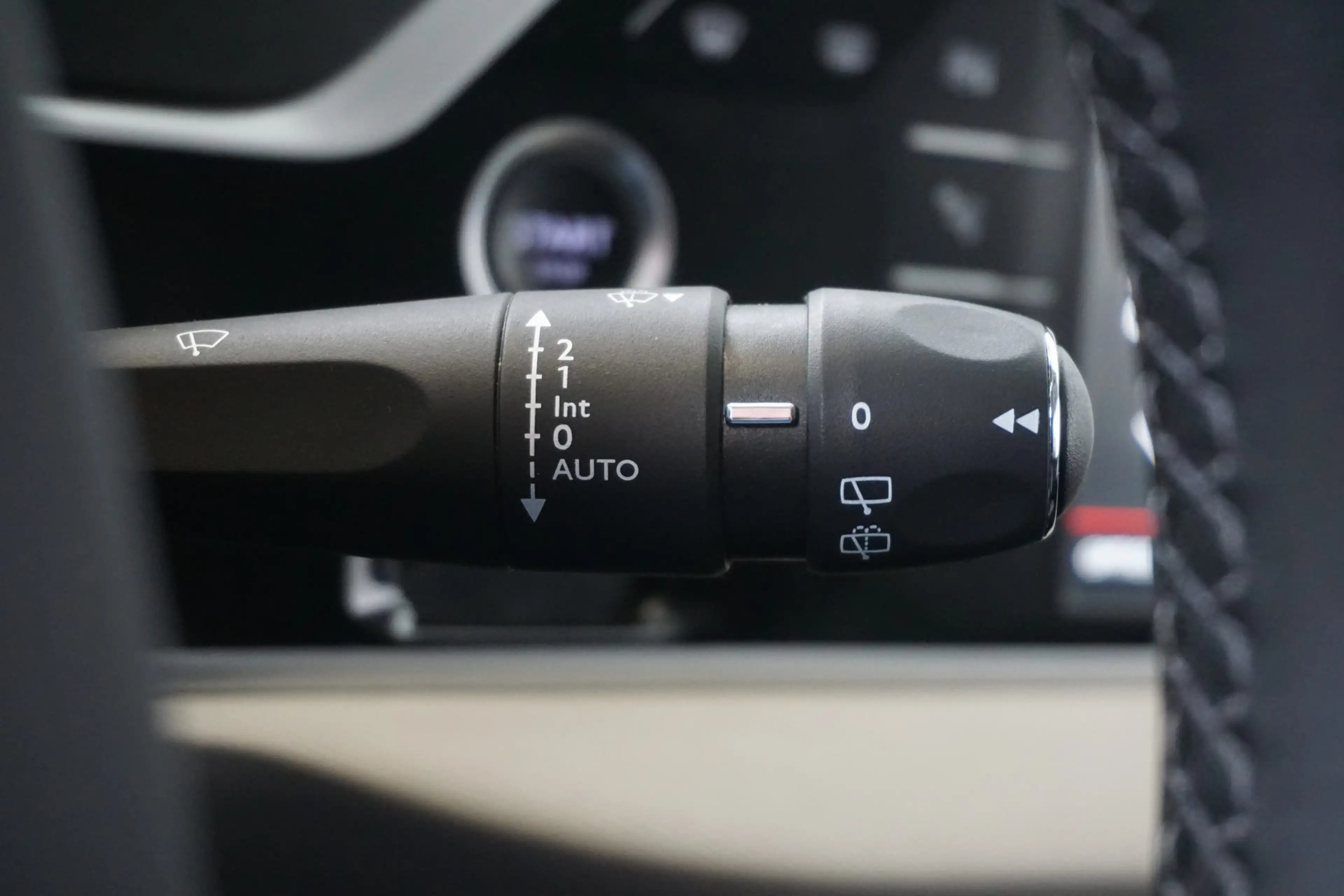 Citroen Grand C4 SpaceTourer 1.2 PureTech Origins MASSAGE NAVI CLIMA PDC CAMERA — photo 32