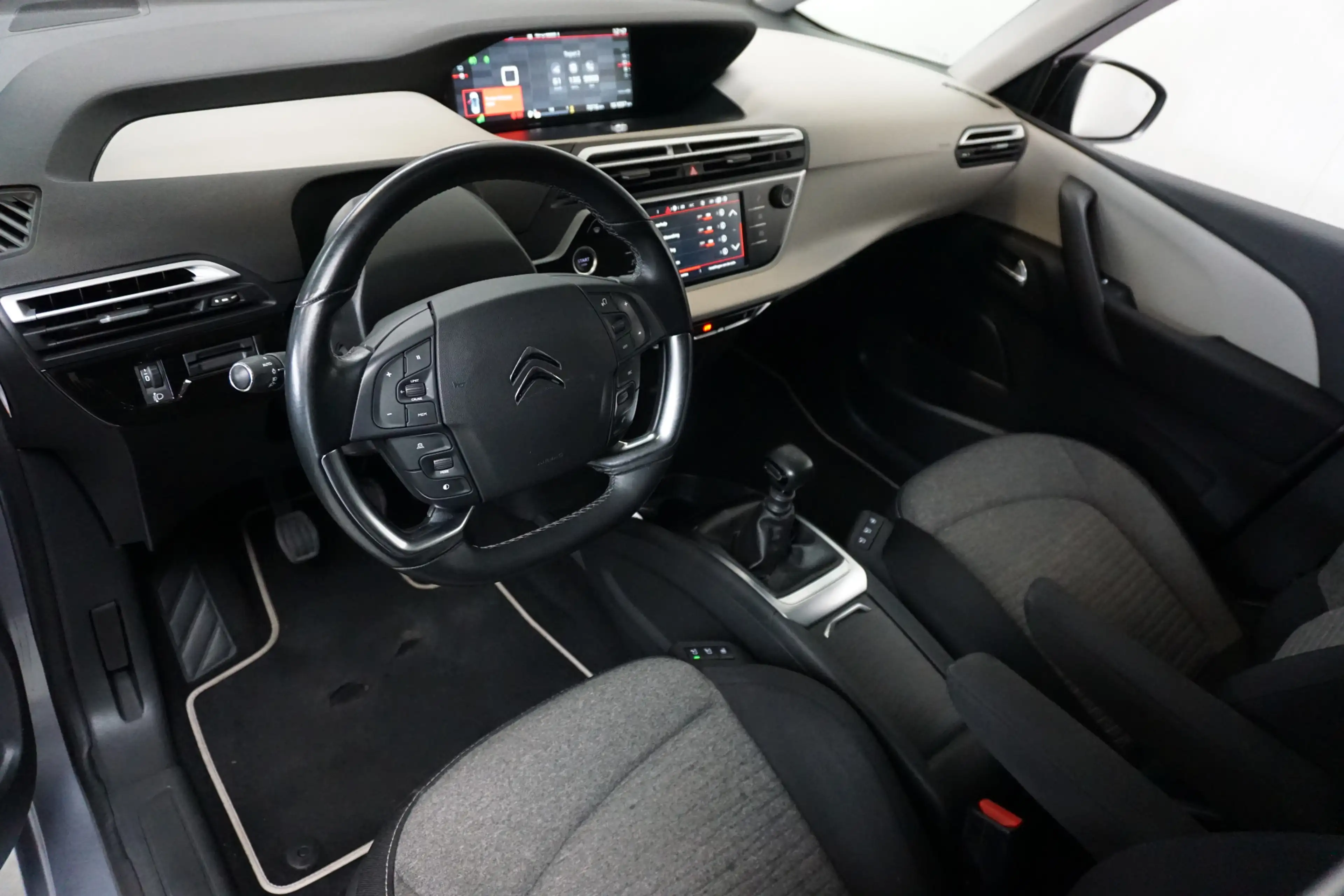 Citroen Grand C4 SpaceTourer 1.2 PureTech Origins MASSAGE NAVI CLIMA PDC CAMERA — photo 2