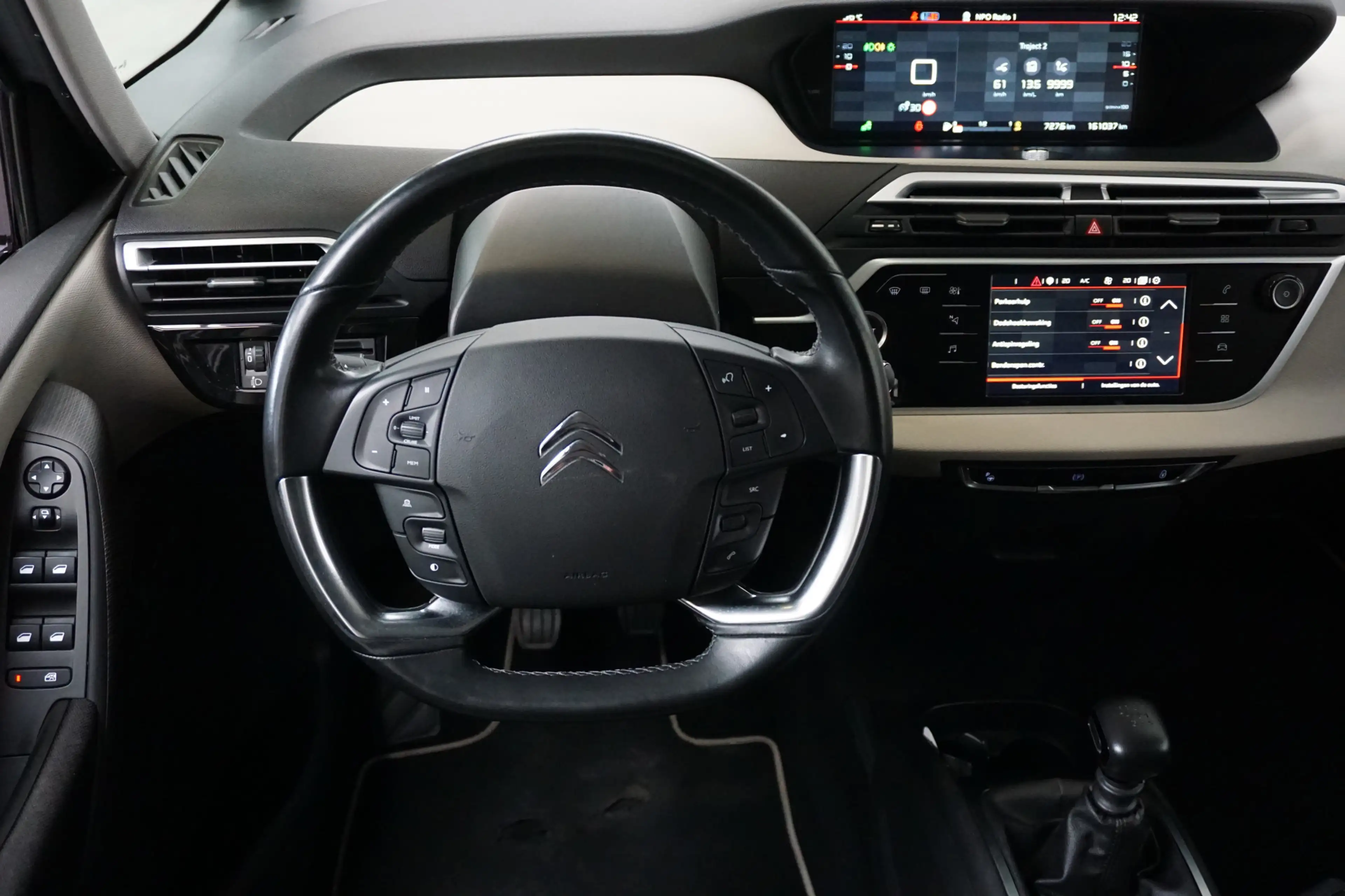 Citroen Grand C4 SpaceTourer 1.2 PureTech Origins MASSAGE NAVI CLIMA PDC CAMERA — photo 3