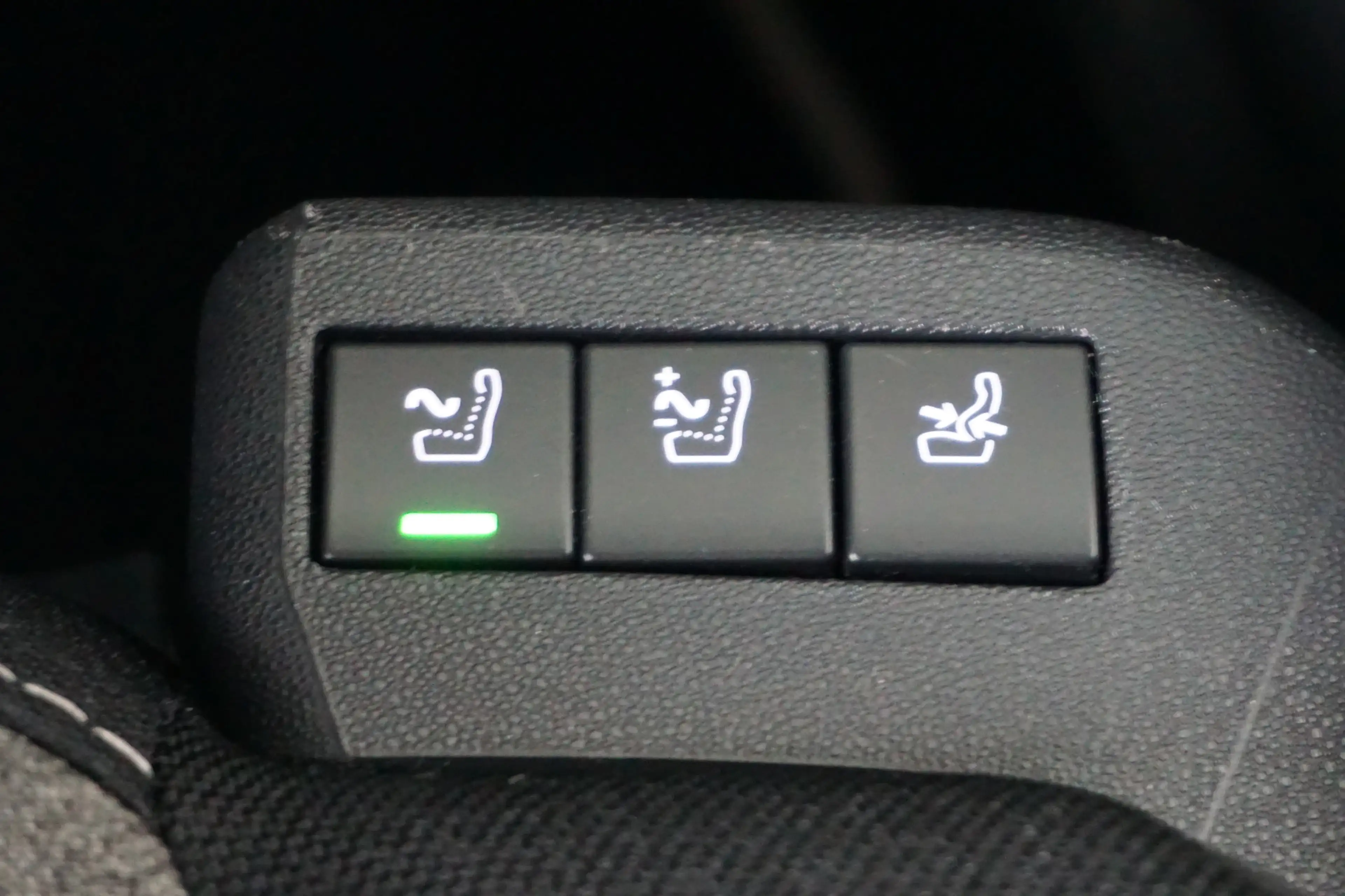Citroen Grand C4 SpaceTourer 1.2 PureTech Origins MASSAGE NAVI CLIMA PDC CAMERA — photo 44