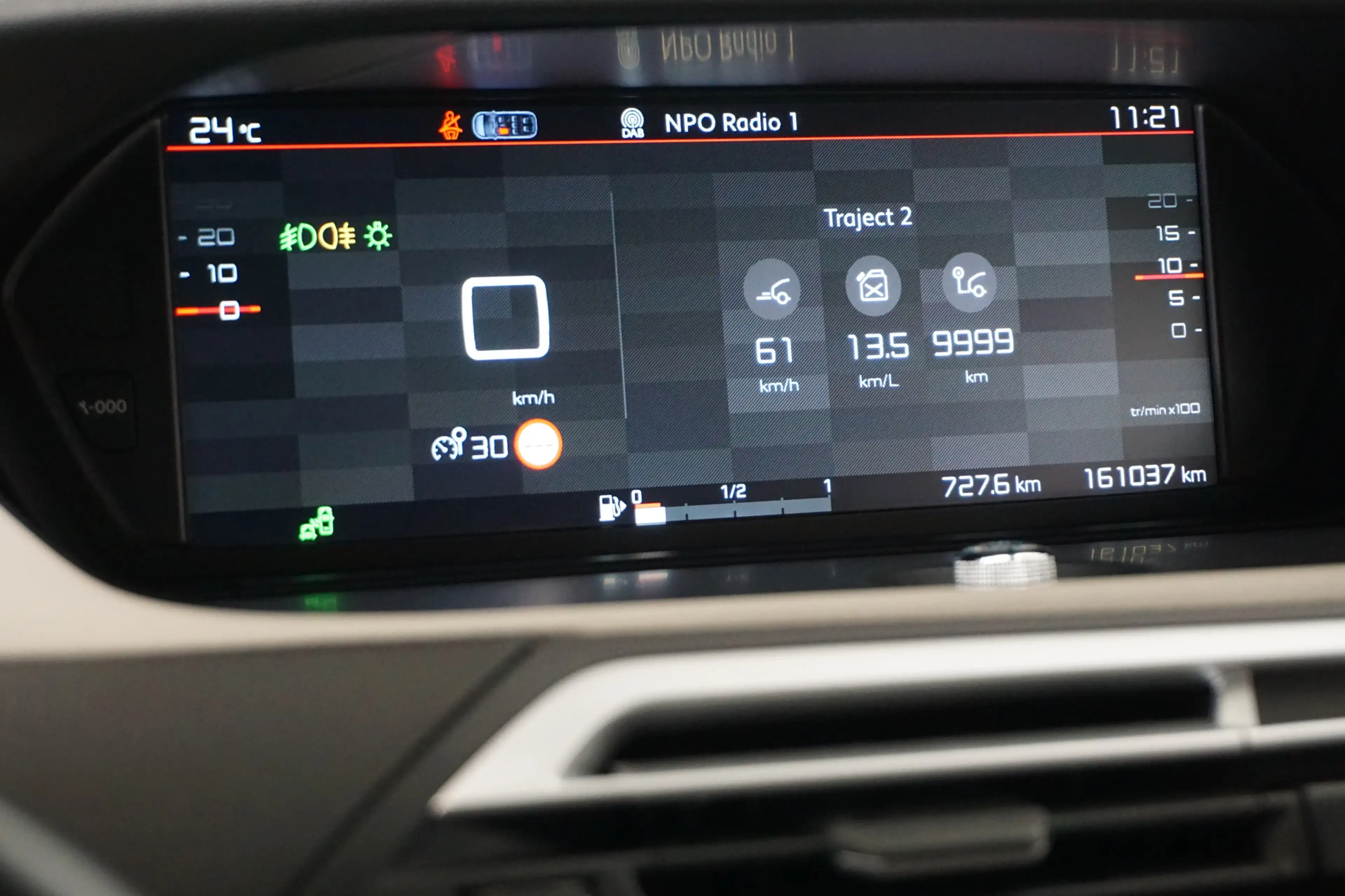 Citroen Grand C4 SpaceTourer 1.2 PureTech Origins MASSAGE NAVI CLIMA PDC CAMERA — photo 5