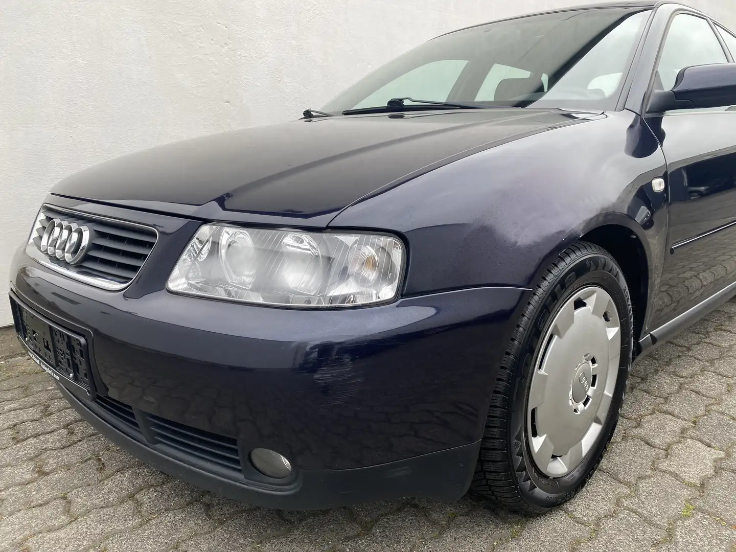 Audi A3 1.6 Attraction 8L 5 türig/Klima/M&S/TÜV NEU Mavi - 2
