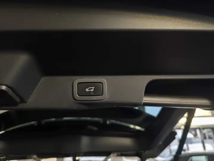 Land Rover Range Rover 2021, foto 16