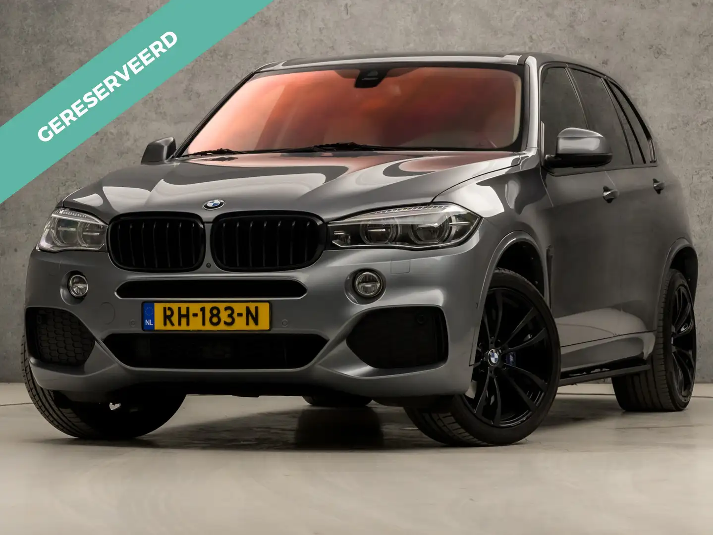 BMW X5 xDrive25d High Executive M Sport 232Pk Automaat (G Šedá - 1