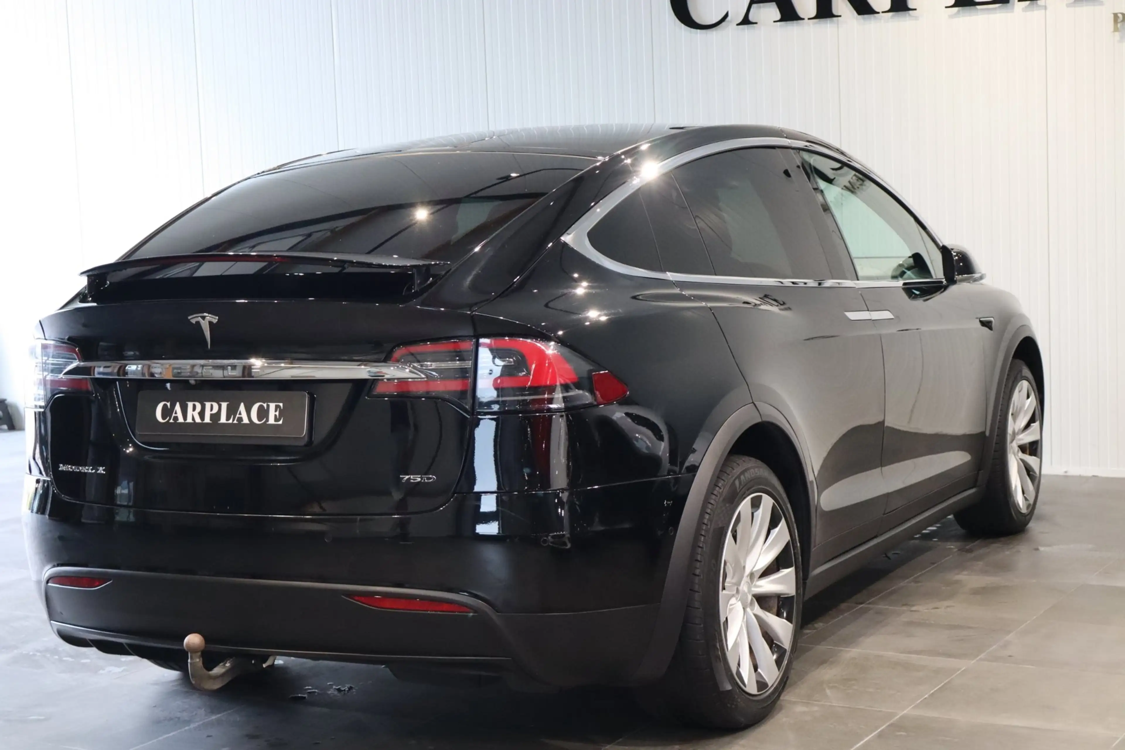Tesla Model X Long Range-Free supercharge-Fast charge — photo 15