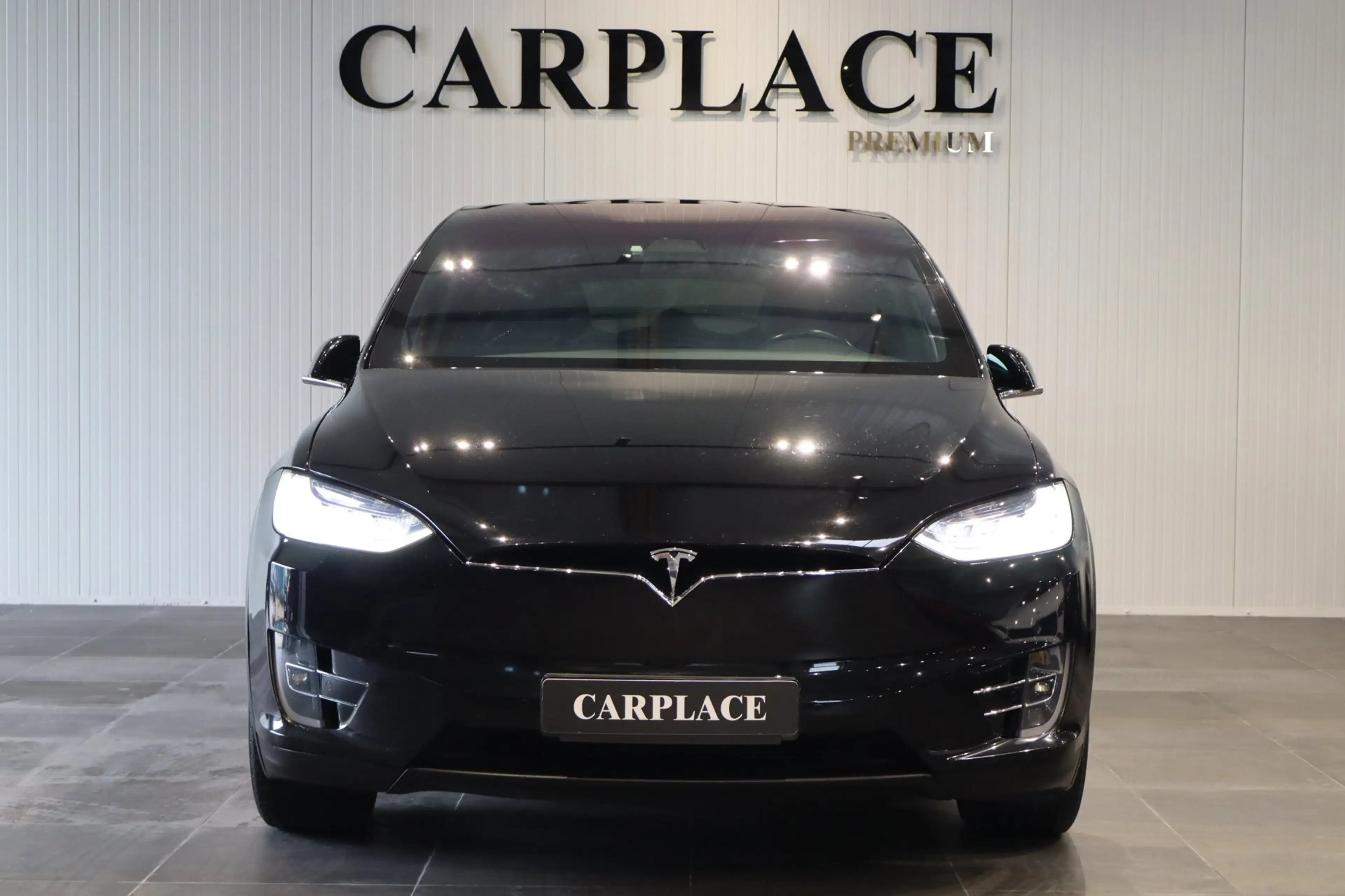 Tesla Model X Long Range-Free supercharge-Fast charge — photo 5